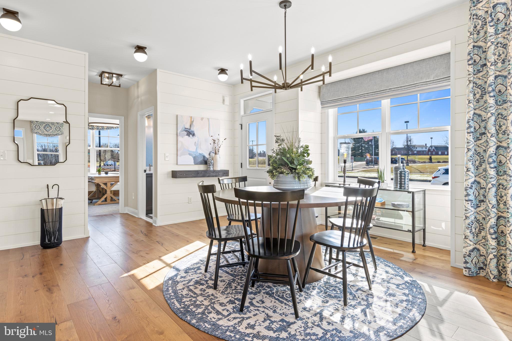 HIGHPOINTE AT SALFORD - Residential