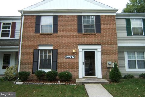 Photo of 15721 Ebony Court, BOWIE, MD 20716 (MLS # MDPG2207402)