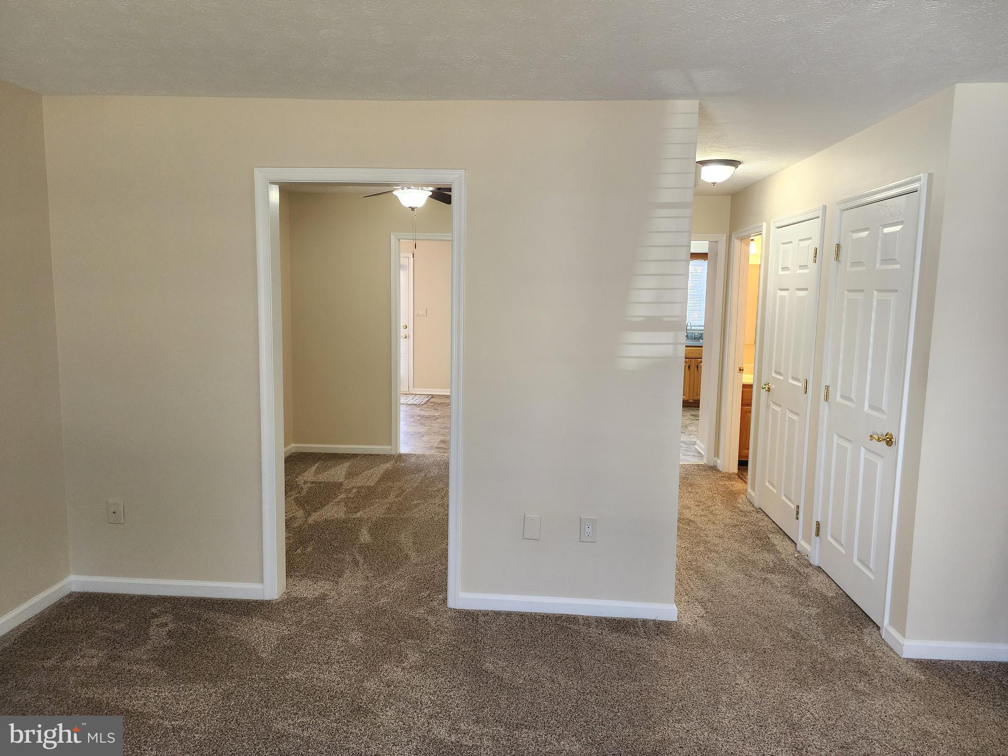 NORTH END - Residential