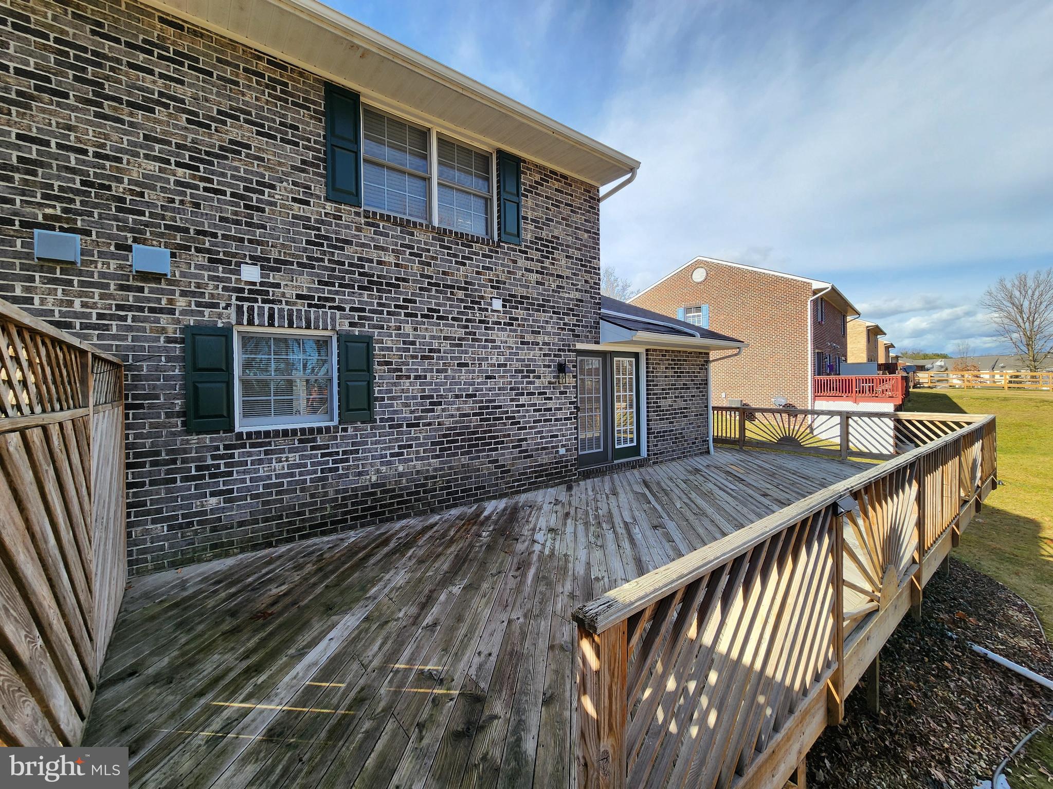 NORTH END - Residential