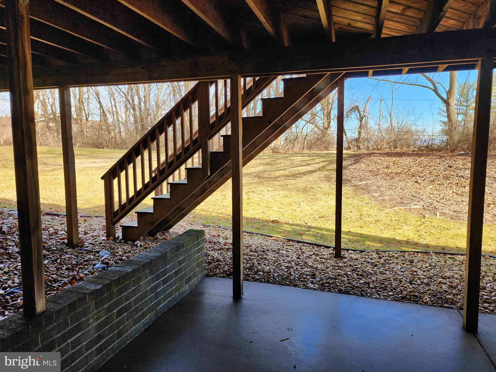 NORTH END - Residential