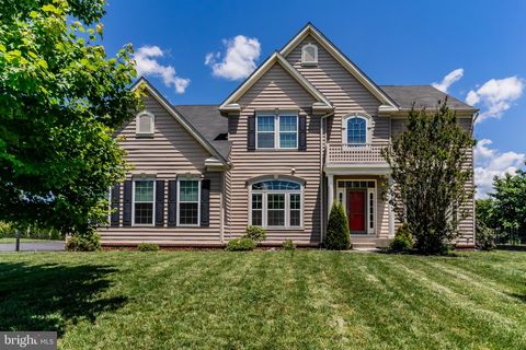 Photo of 132 Warm Sunday Way, MECHANICSBURG, PA 17050 (MLS # PACB2054986)
