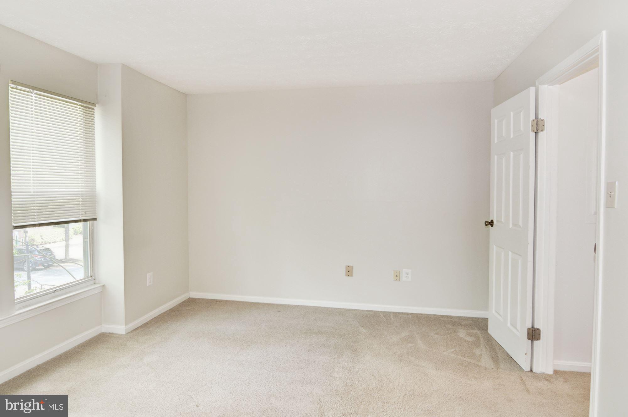 VILLAGE OF HICKORY RIDGE - Residential