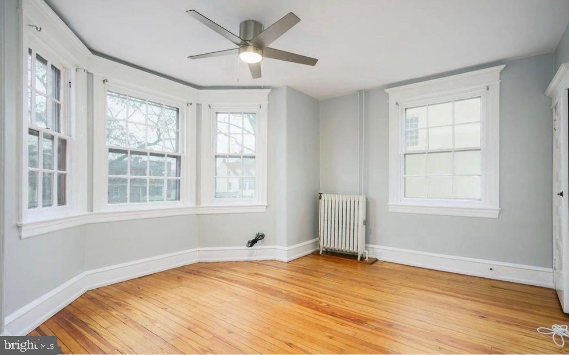 239 KINGS HIGHWAY E B