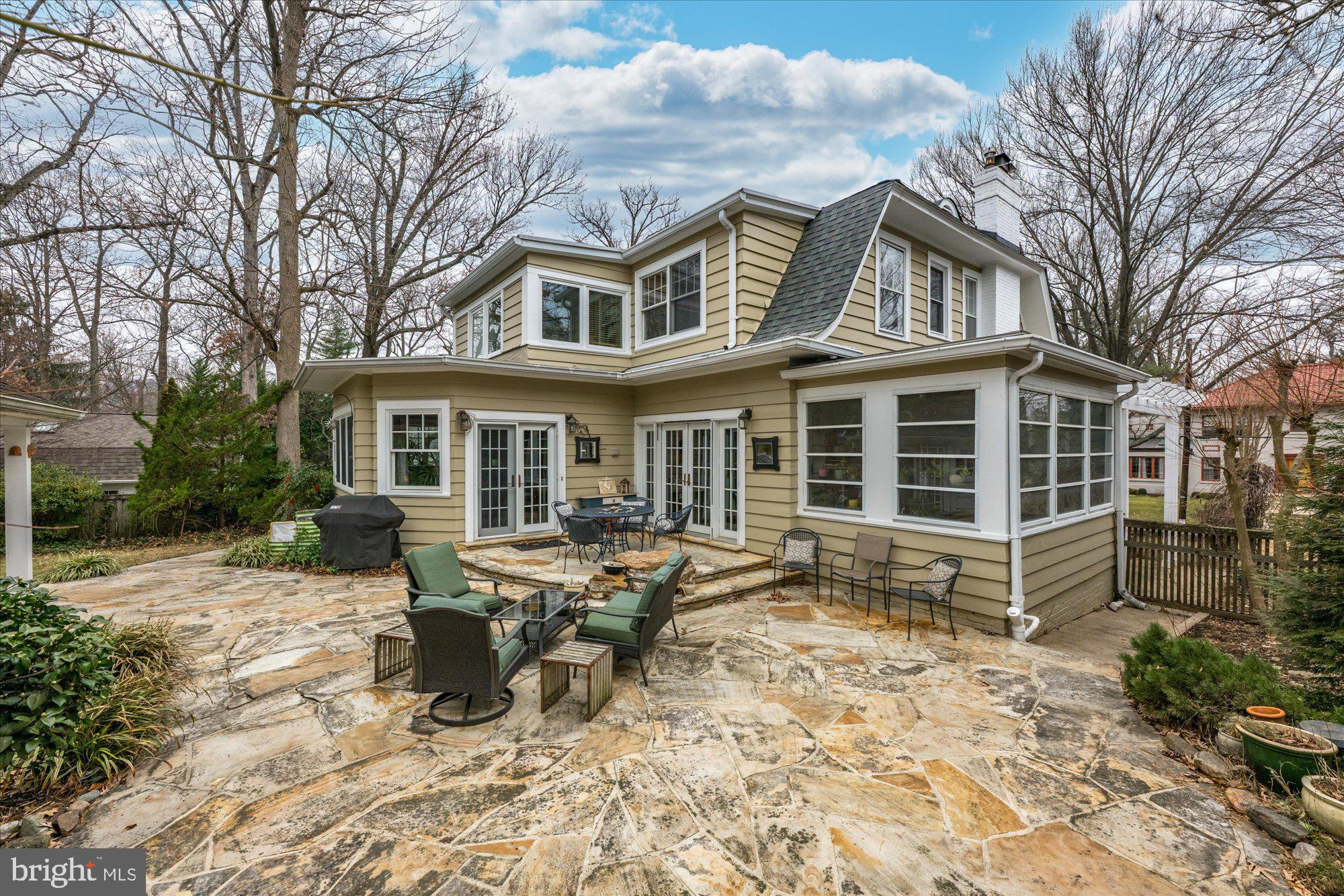 CHEVY CHASE - Residential