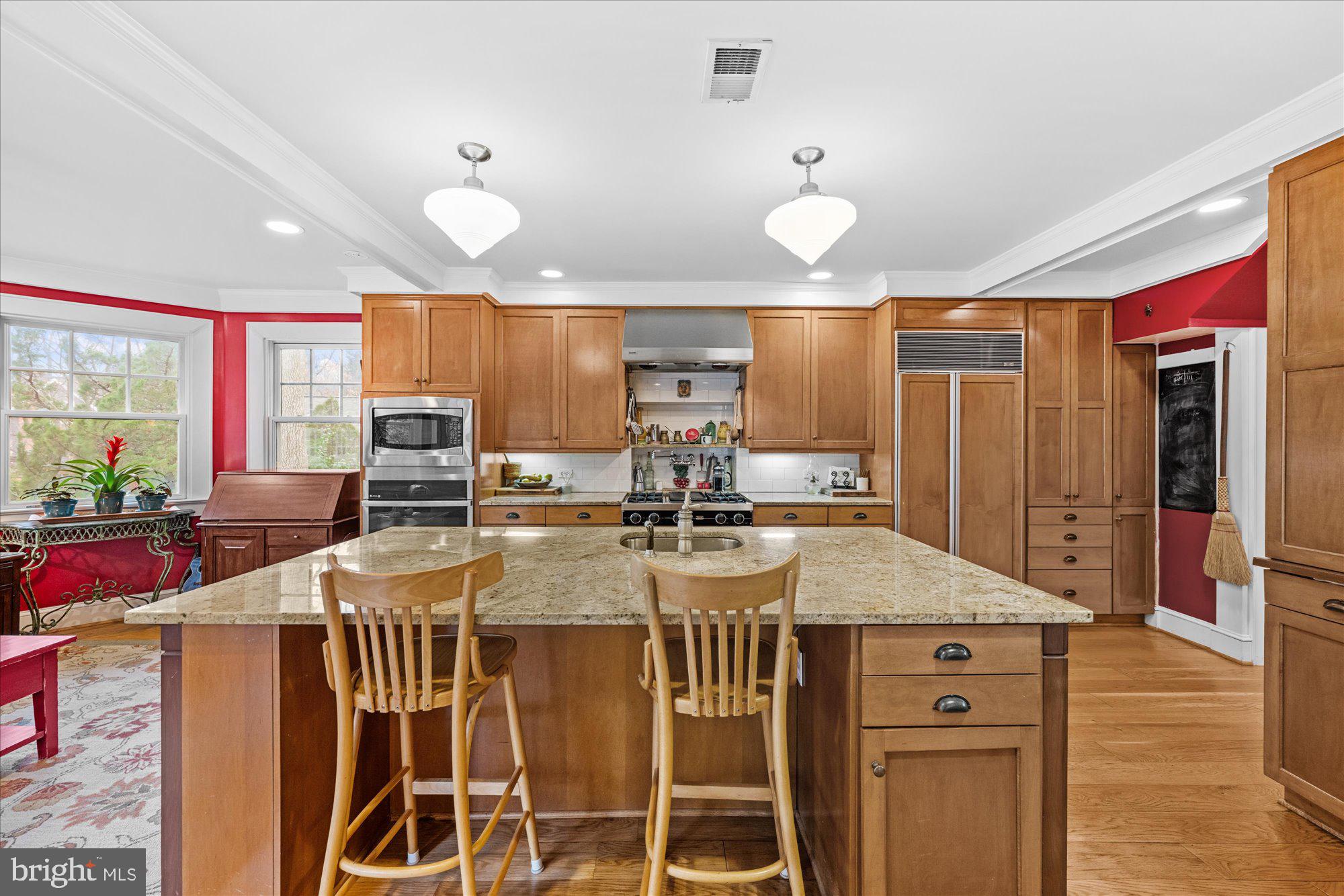 CHEVY CHASE - Residential