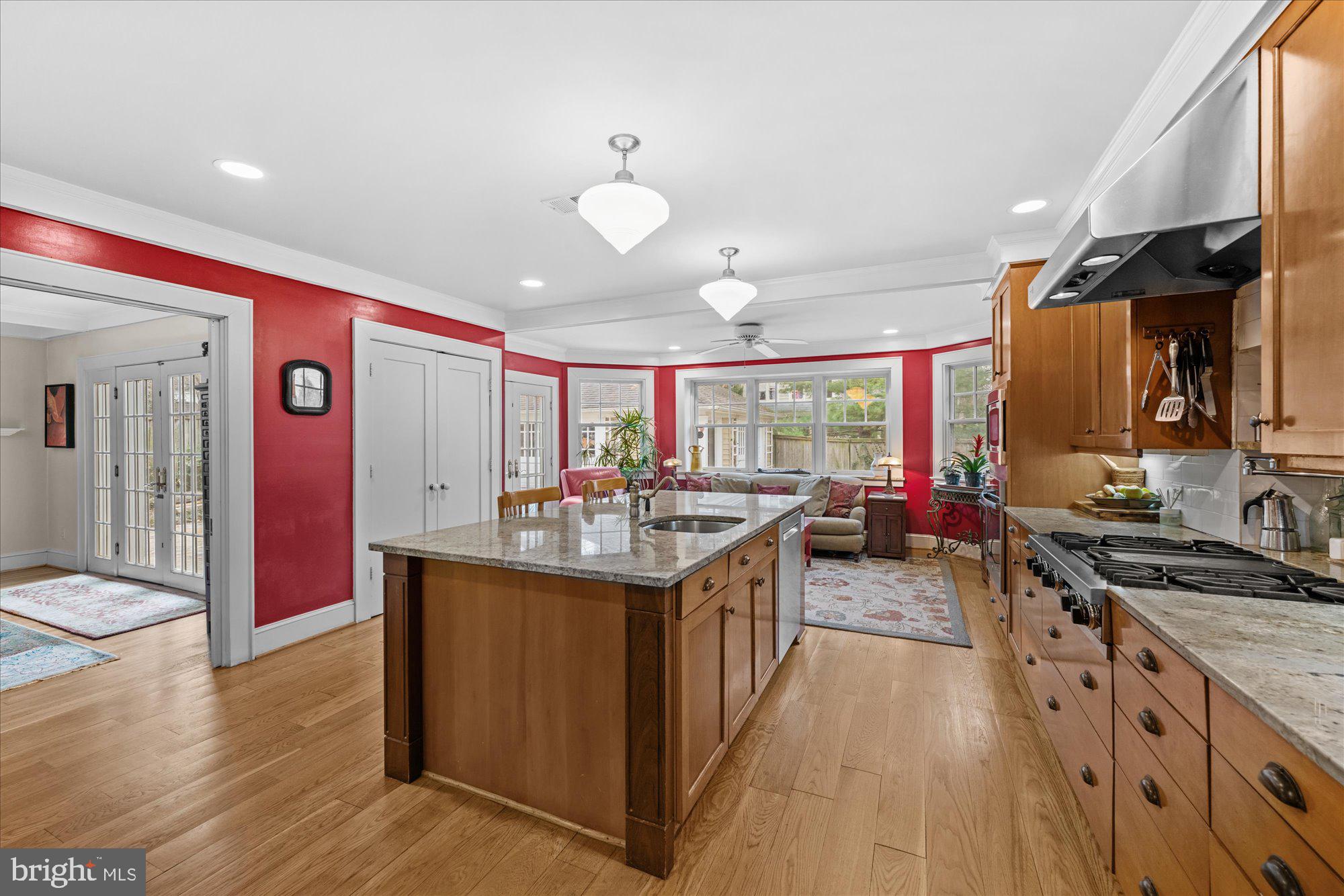 CHEVY CHASE - Residential