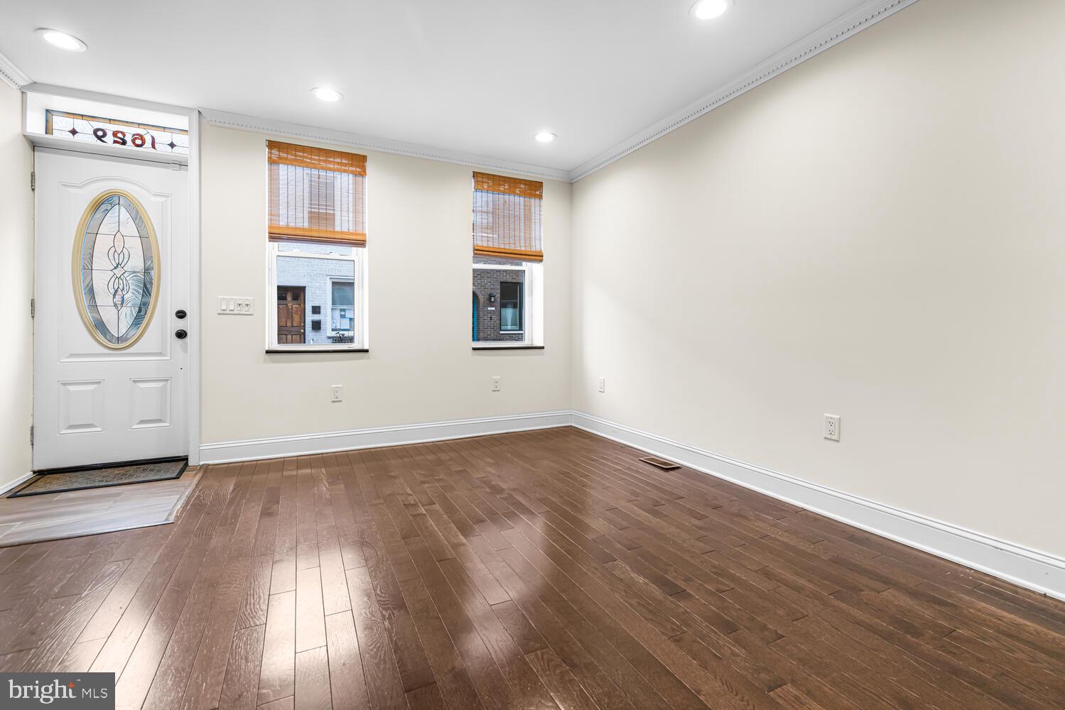 PASSYUNK SQUARE - Residential