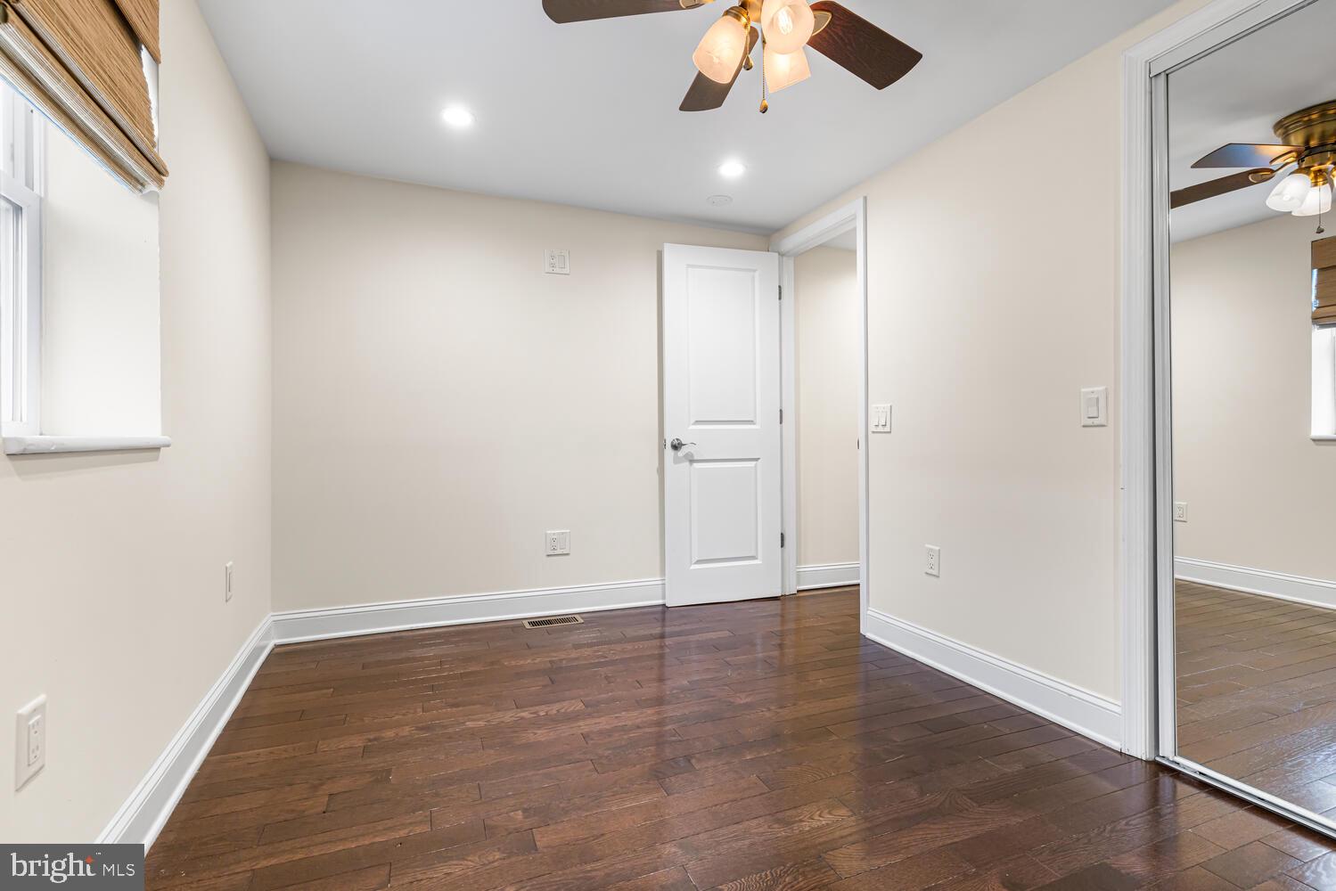 PASSYUNK SQUARE - Residential