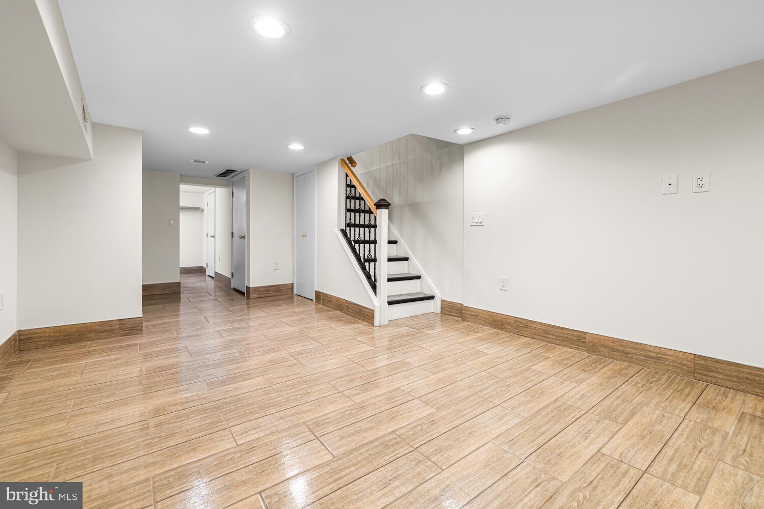 PASSYUNK SQUARE - Residential