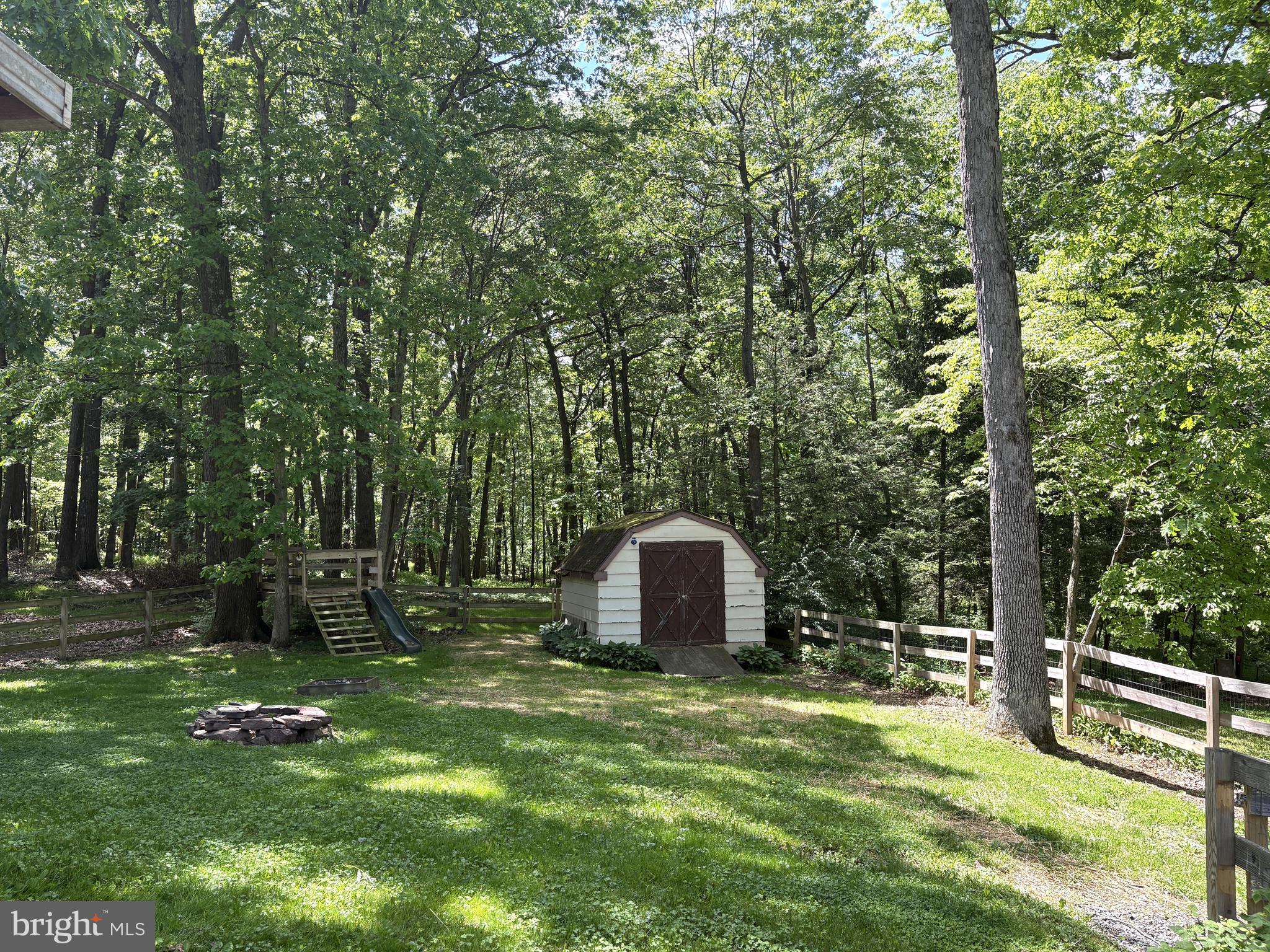 PINE GROVE MILLS - Residential