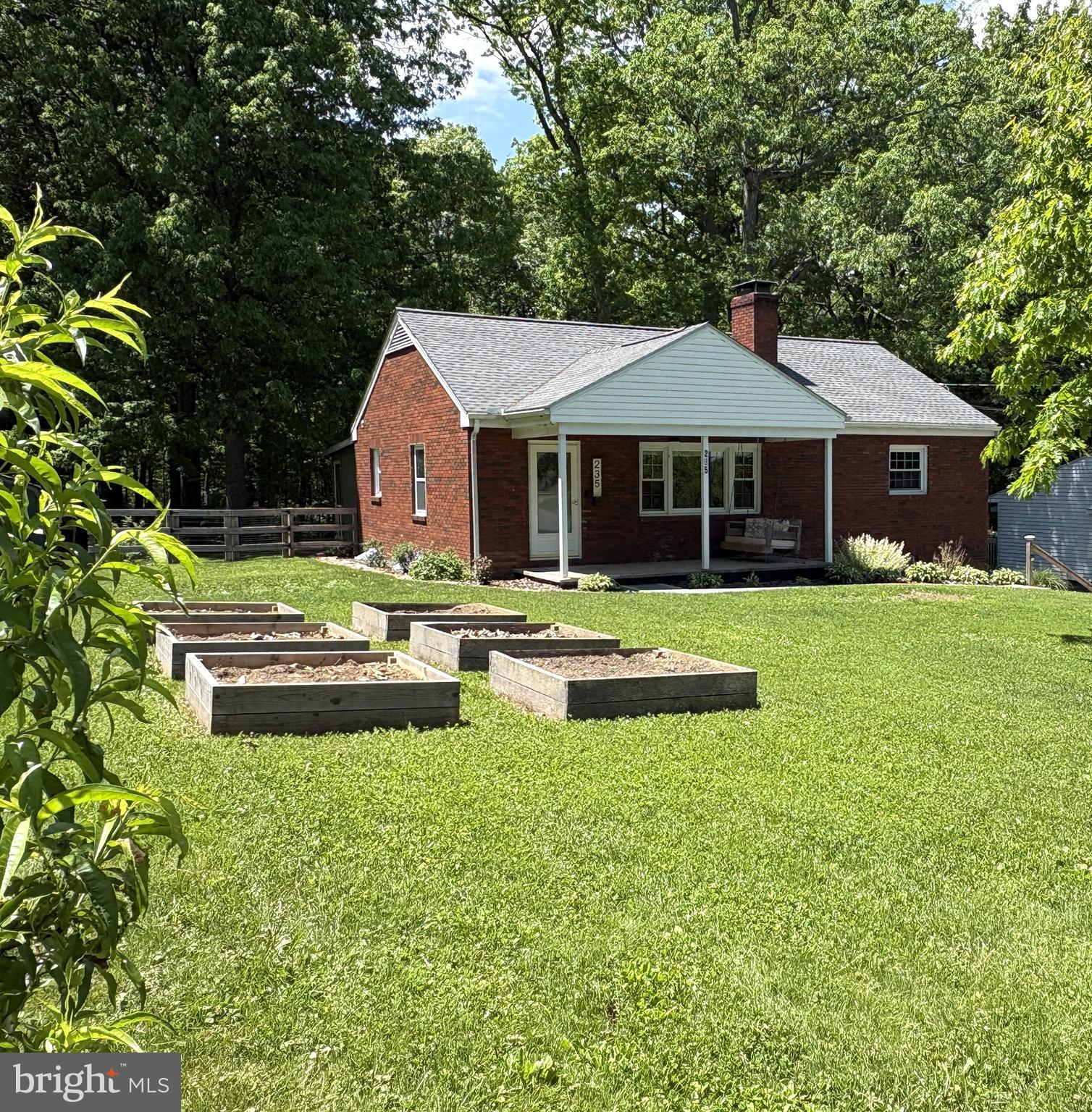 PINE GROVE MILLS - Residential