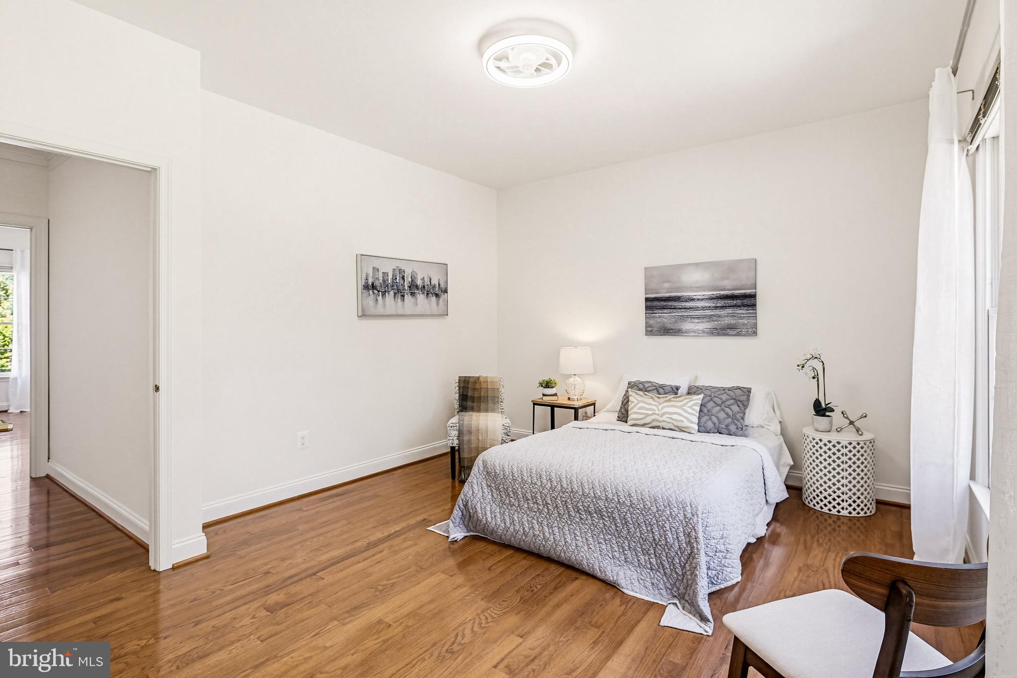 TRIADELPHIA WOODS - Residential