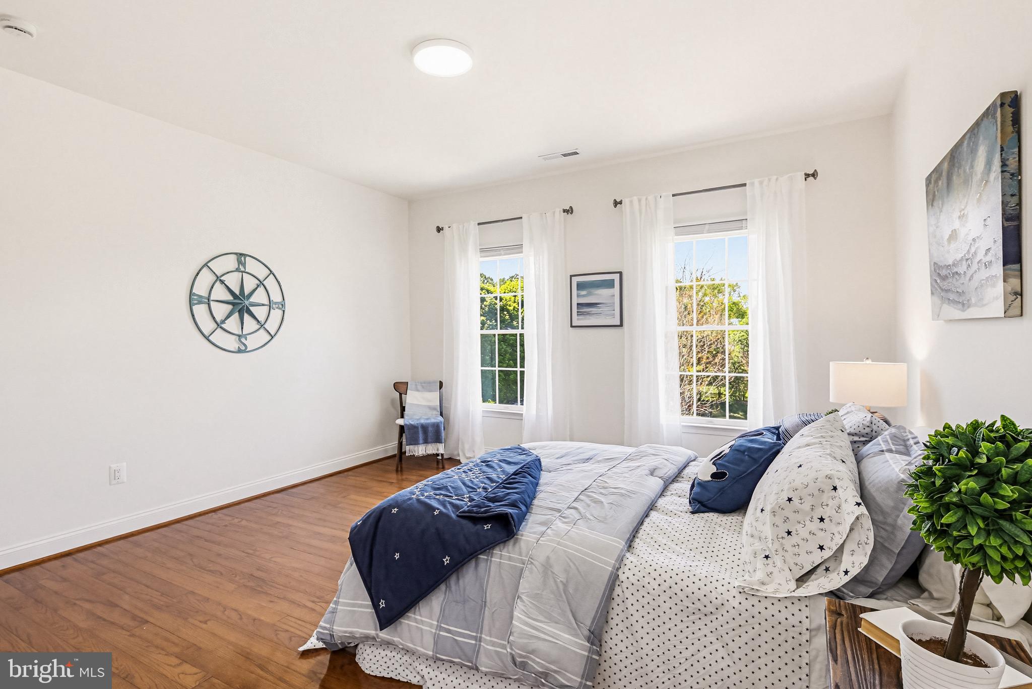 TRIADELPHIA WOODS - Residential