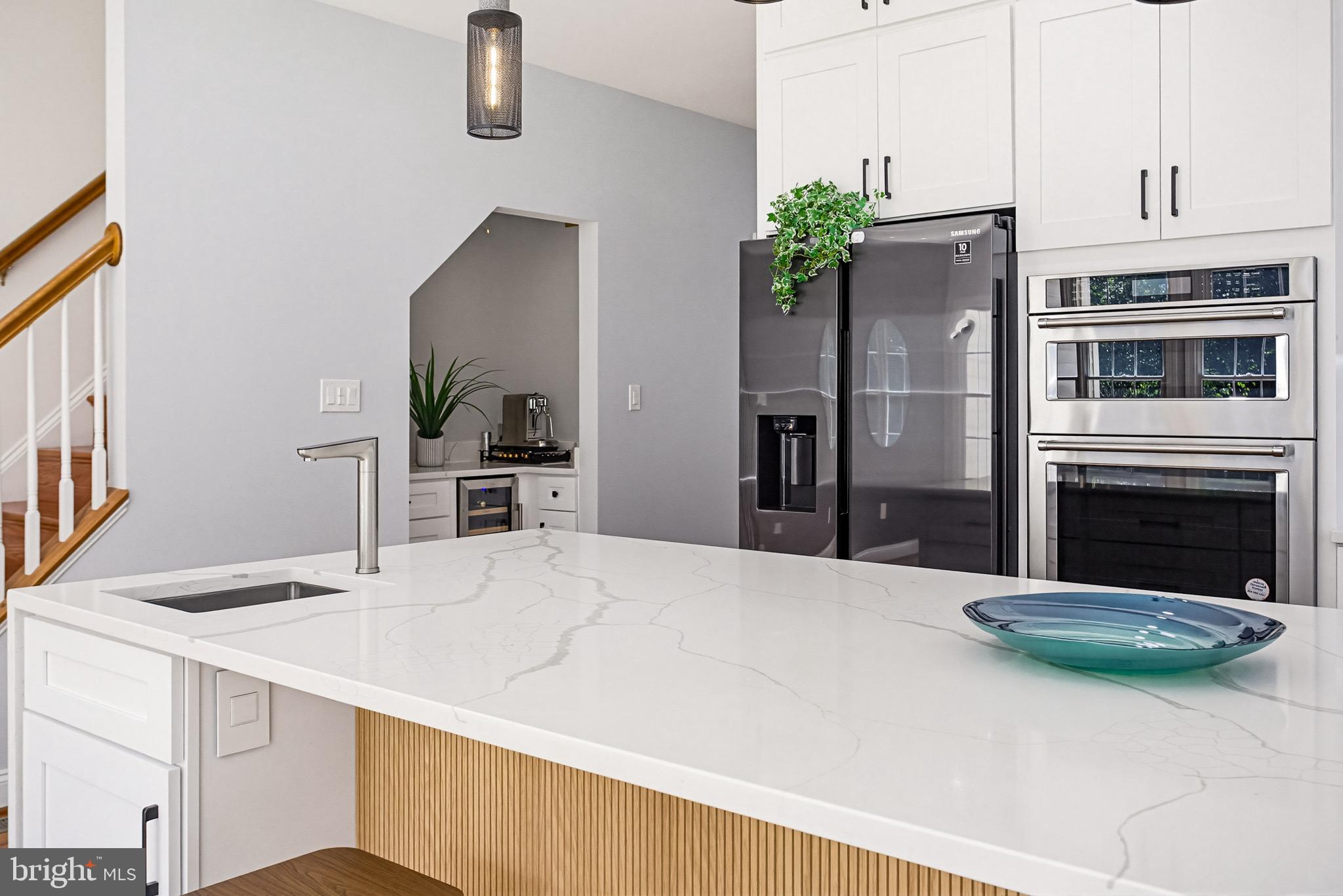 TRIADELPHIA WOODS - Residential