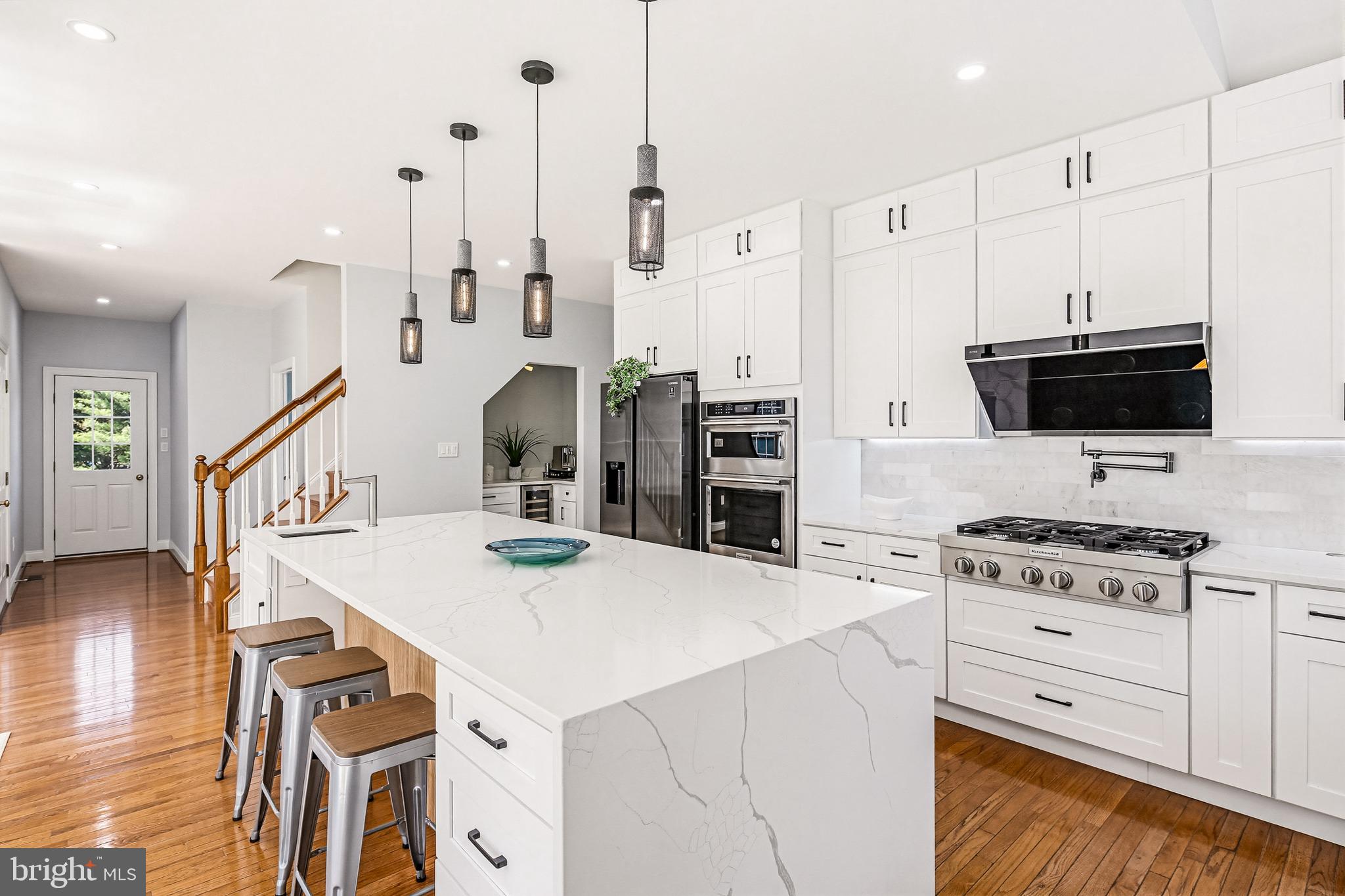 TRIADELPHIA WOODS - Residential