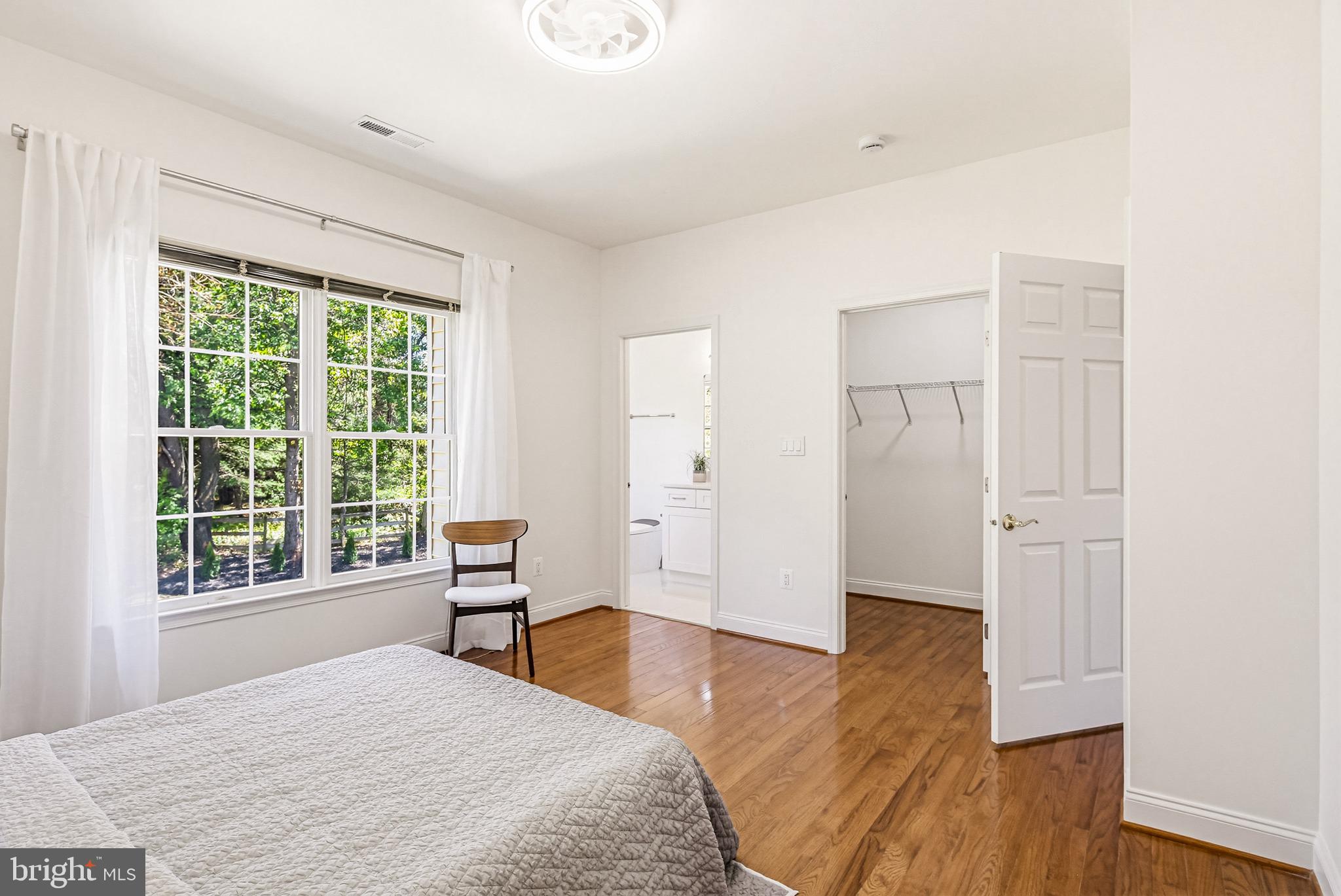 TRIADELPHIA WOODS - Residential