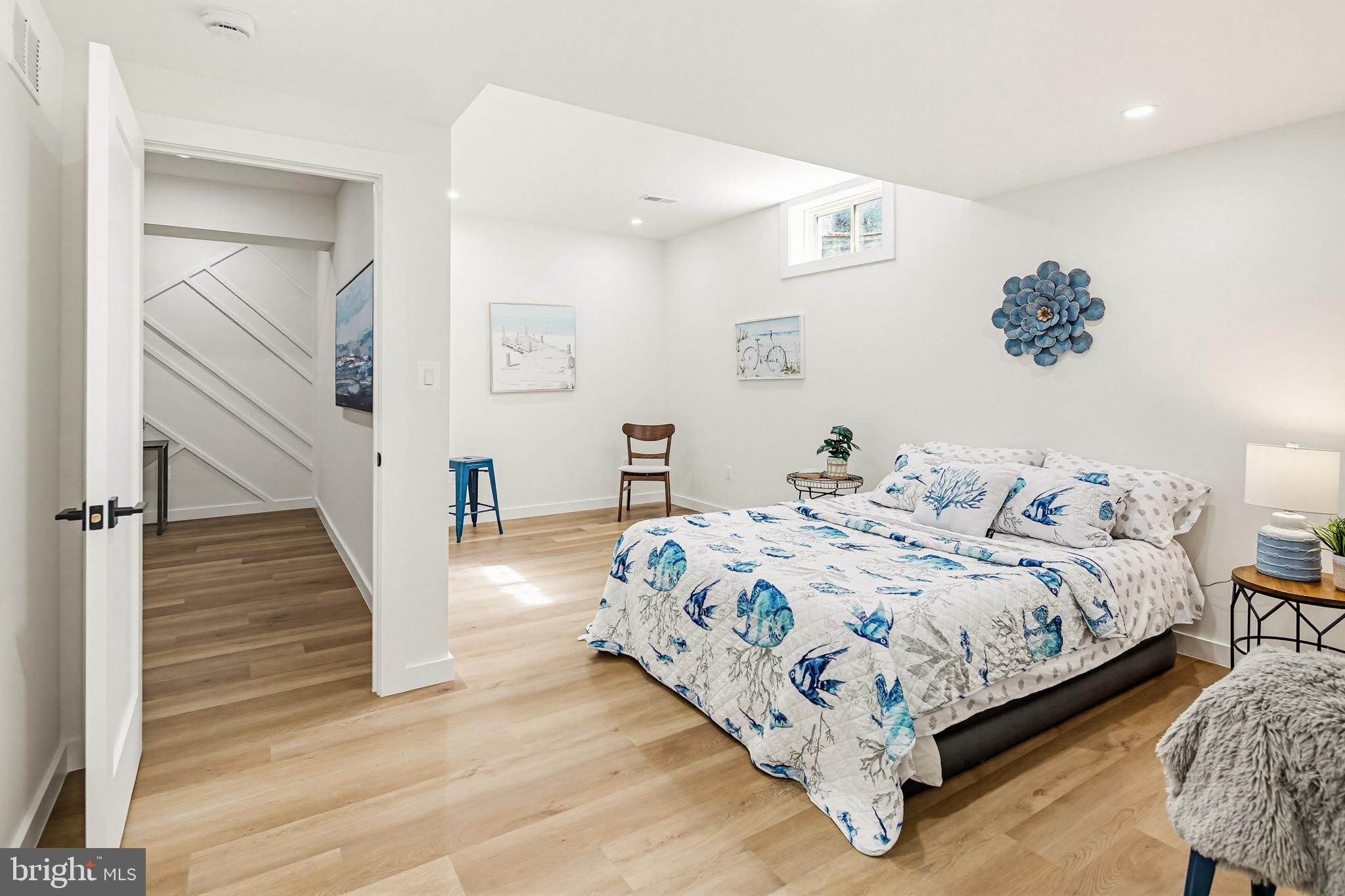 TRIADELPHIA WOODS - Residential