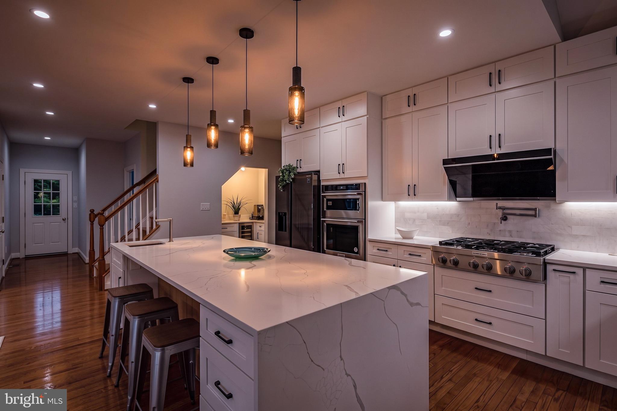 TRIADELPHIA WOODS - Residential