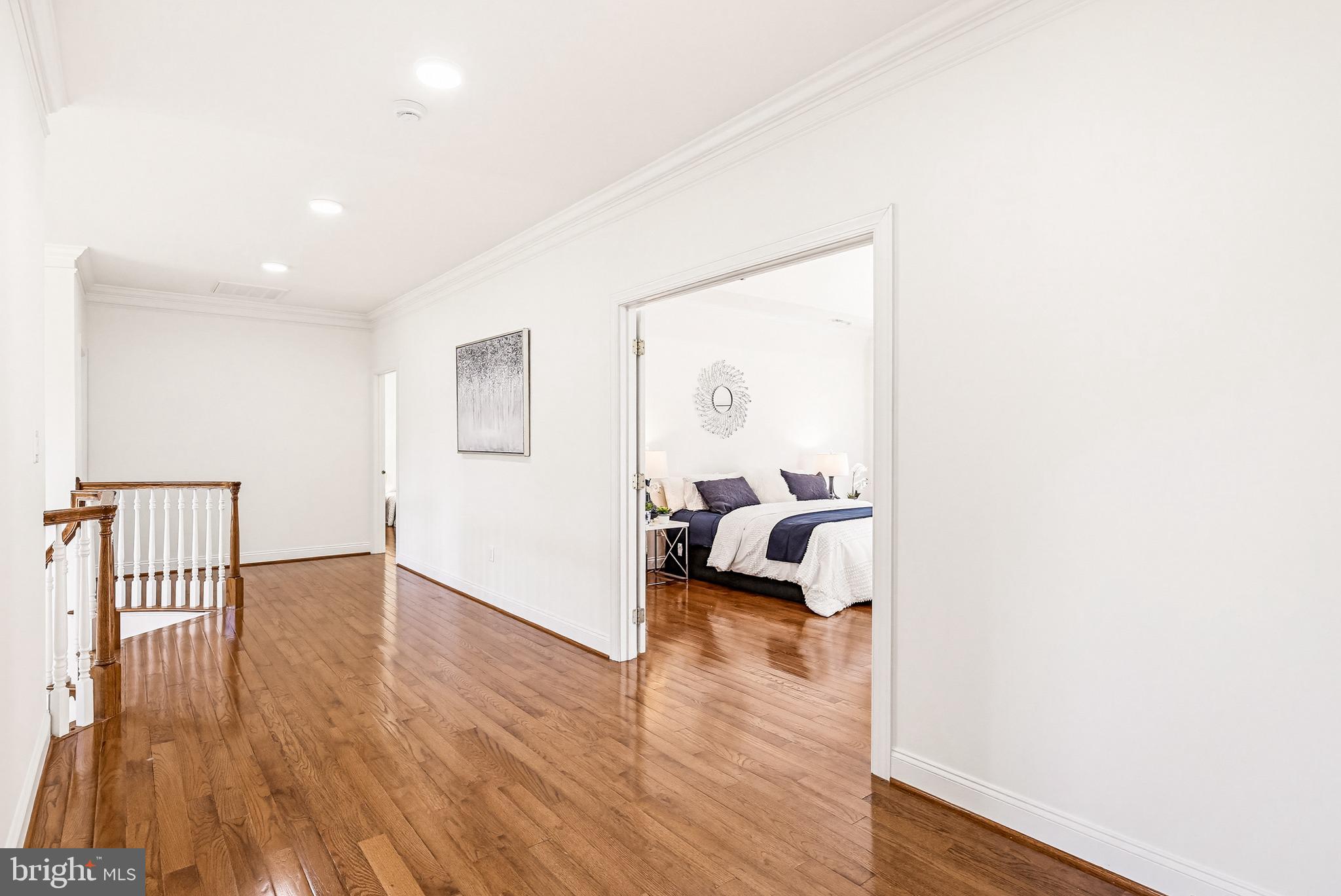 TRIADELPHIA WOODS - Residential