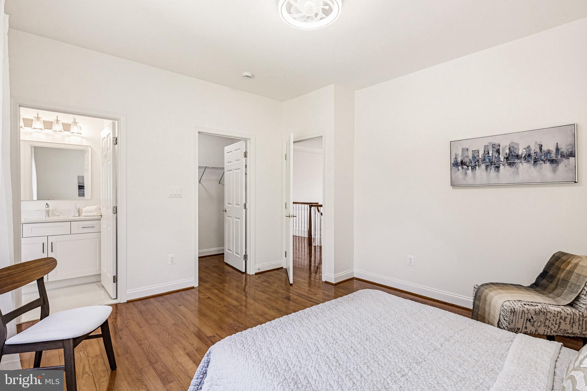 TRIADELPHIA WOODS - Residential