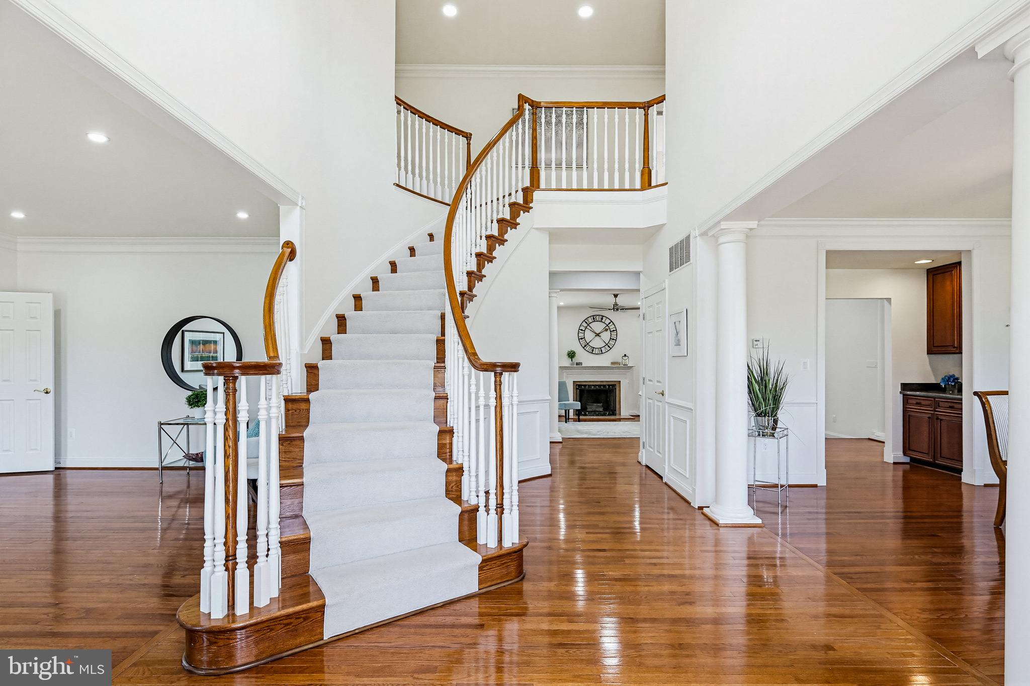 TRIADELPHIA WOODS - Residential