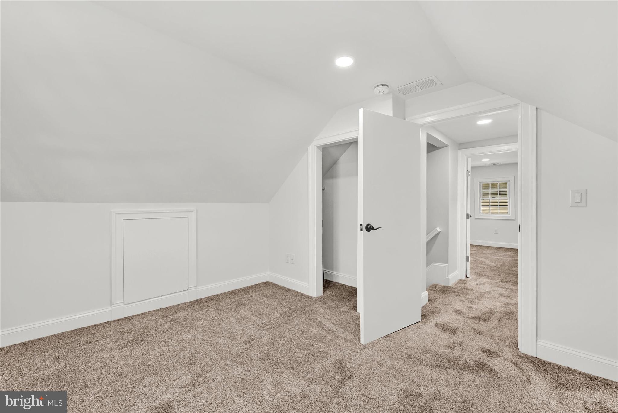 BROOKVIEW - Residential