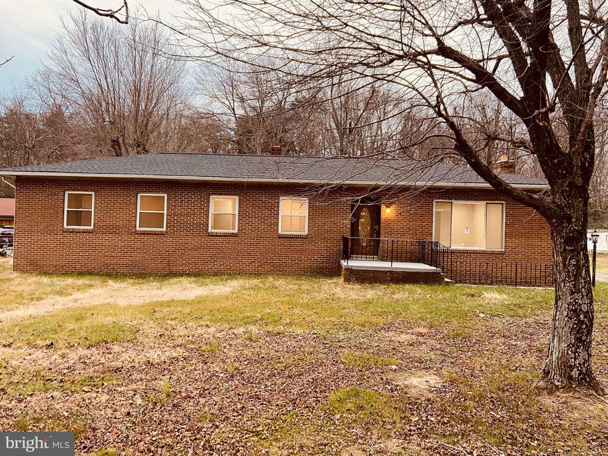 Hurry up! Just what you've been waiting for is here! This charming home with fantastic yard is ready for move in. Great entertaining spaces inside and outside. This home offers 4 Bedrooms, 2 Full Bathrooms, 3 oversized car garage.  Several upgrades – Several recessed lights, NEW Stainless Steel Appliances, Premium Calacatta Quartz Countertops, NEW Washer/Dryer, NEW HVAC, NEW Roof, NEW Luxury Vinyl Flooring, Luxury Bathrooms with new Vanities, Freshly painted. Only 10 minutes north of Waldorf shopping areas; quick run to local groceries and banking; only 35 minutes to Washington, DC. Speed up and send us an offer now!