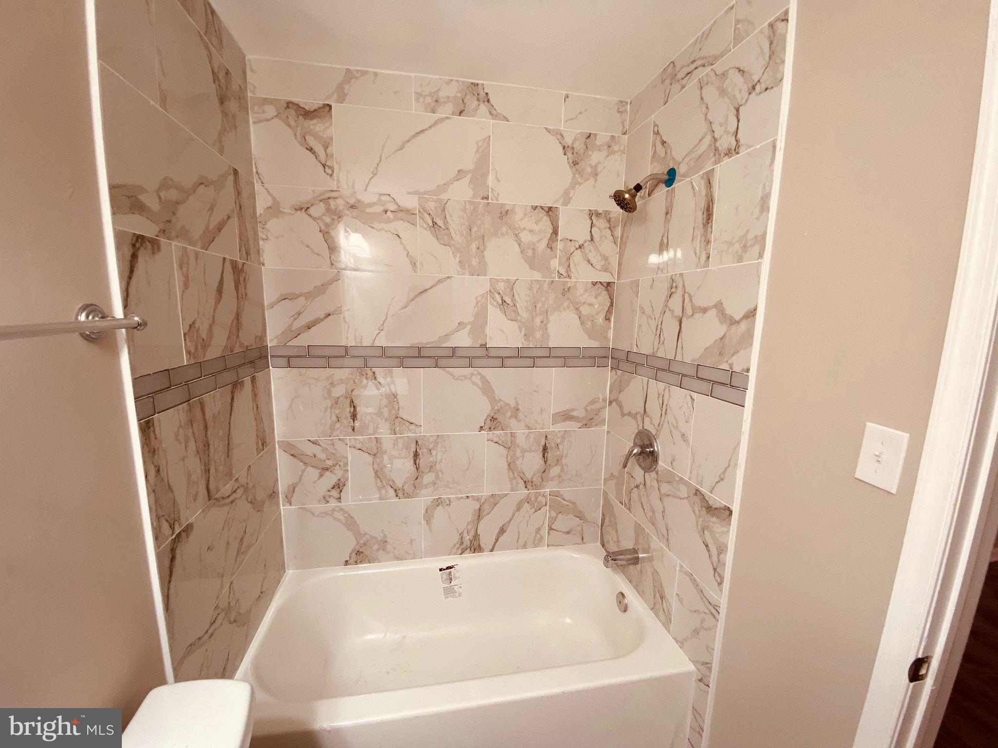 EARLY MANOR - Residential