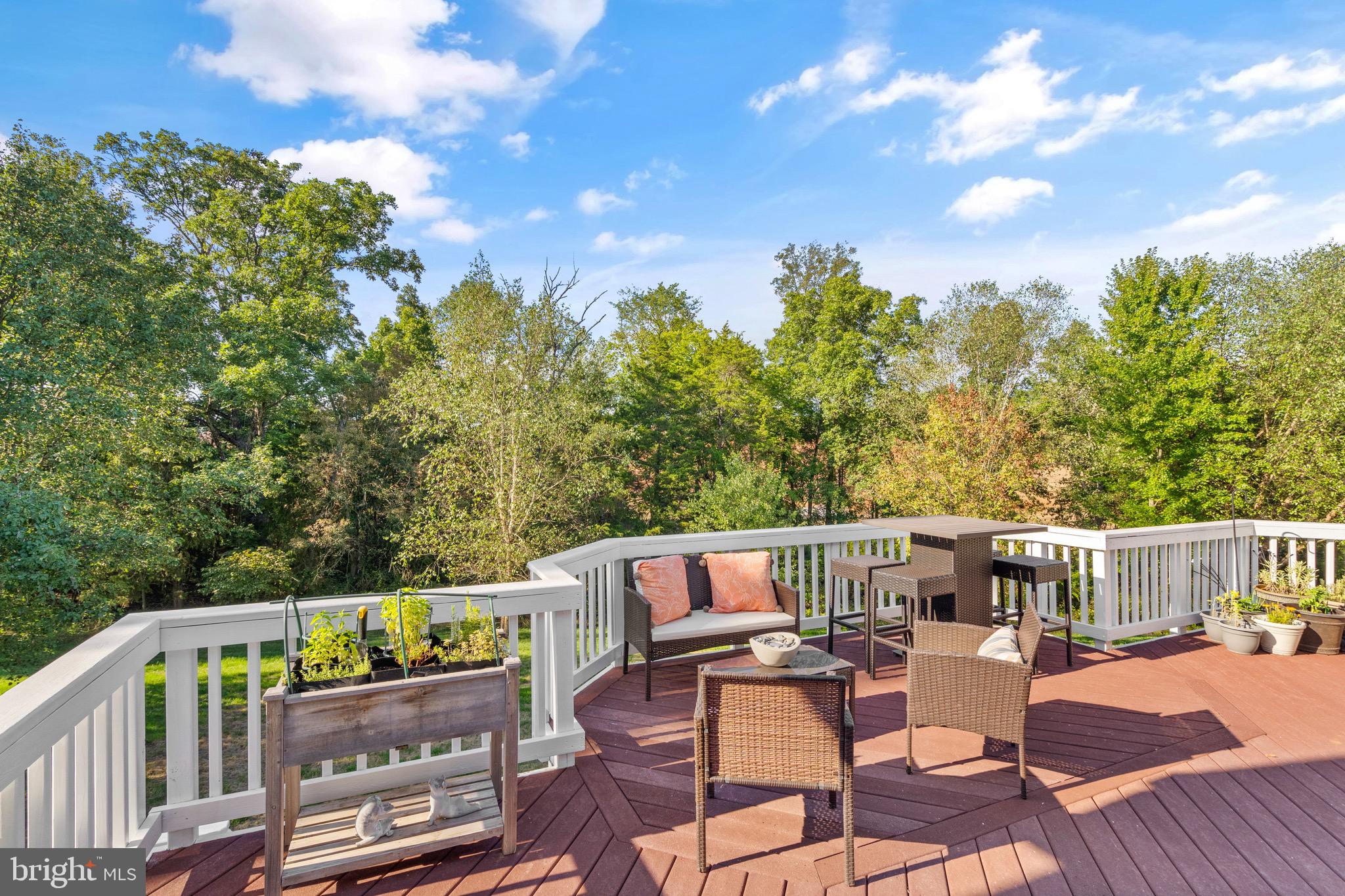 SPRING LAKES - Residential