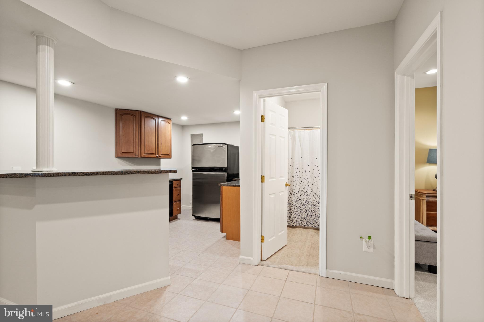 SPRING LAKES - Residential