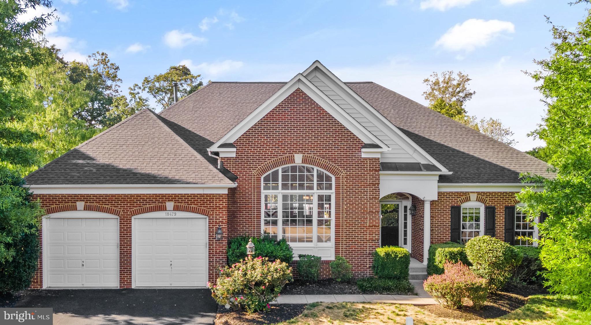 SPRING LAKES - Residential