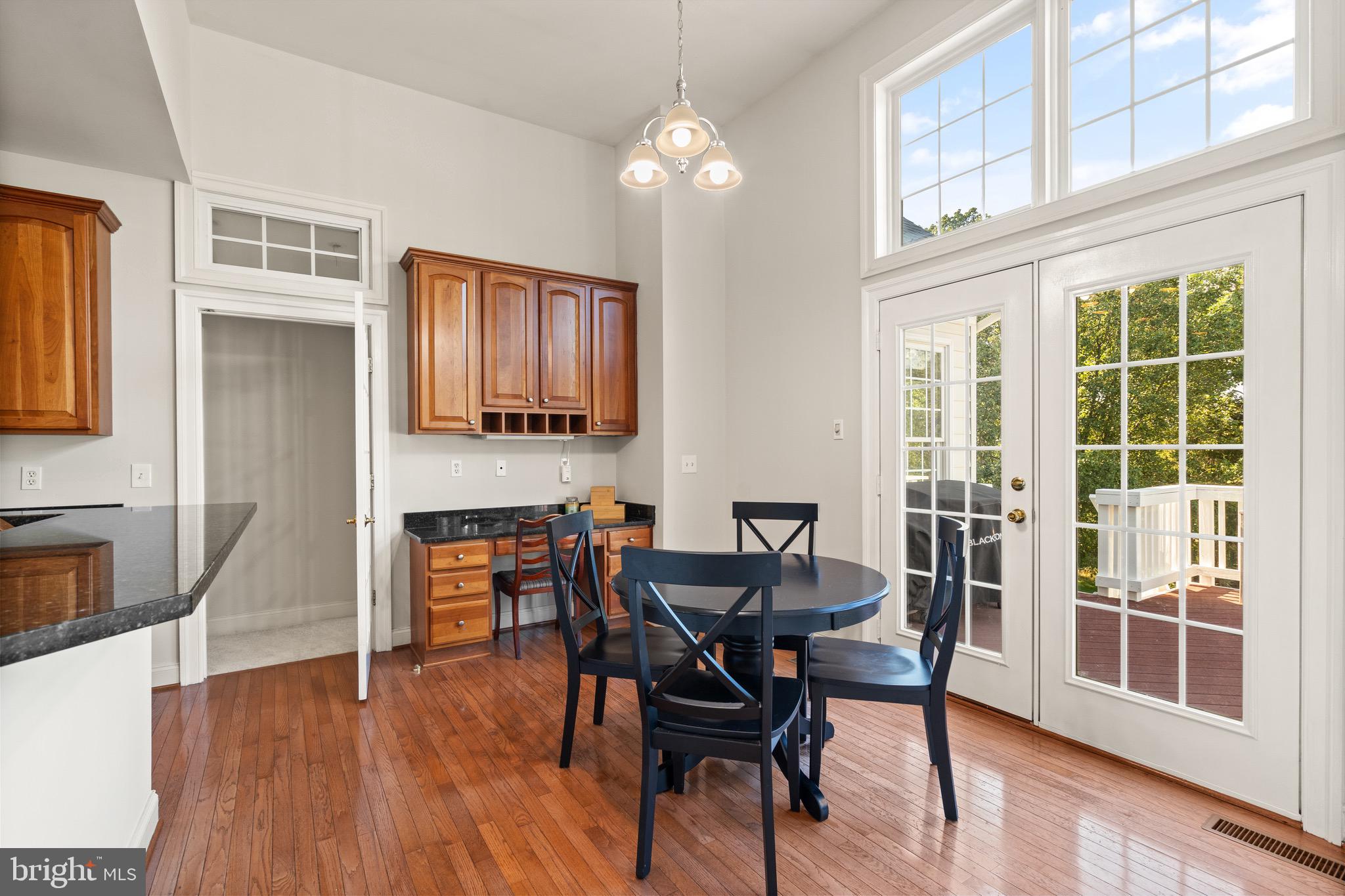 SPRING LAKES - Residential