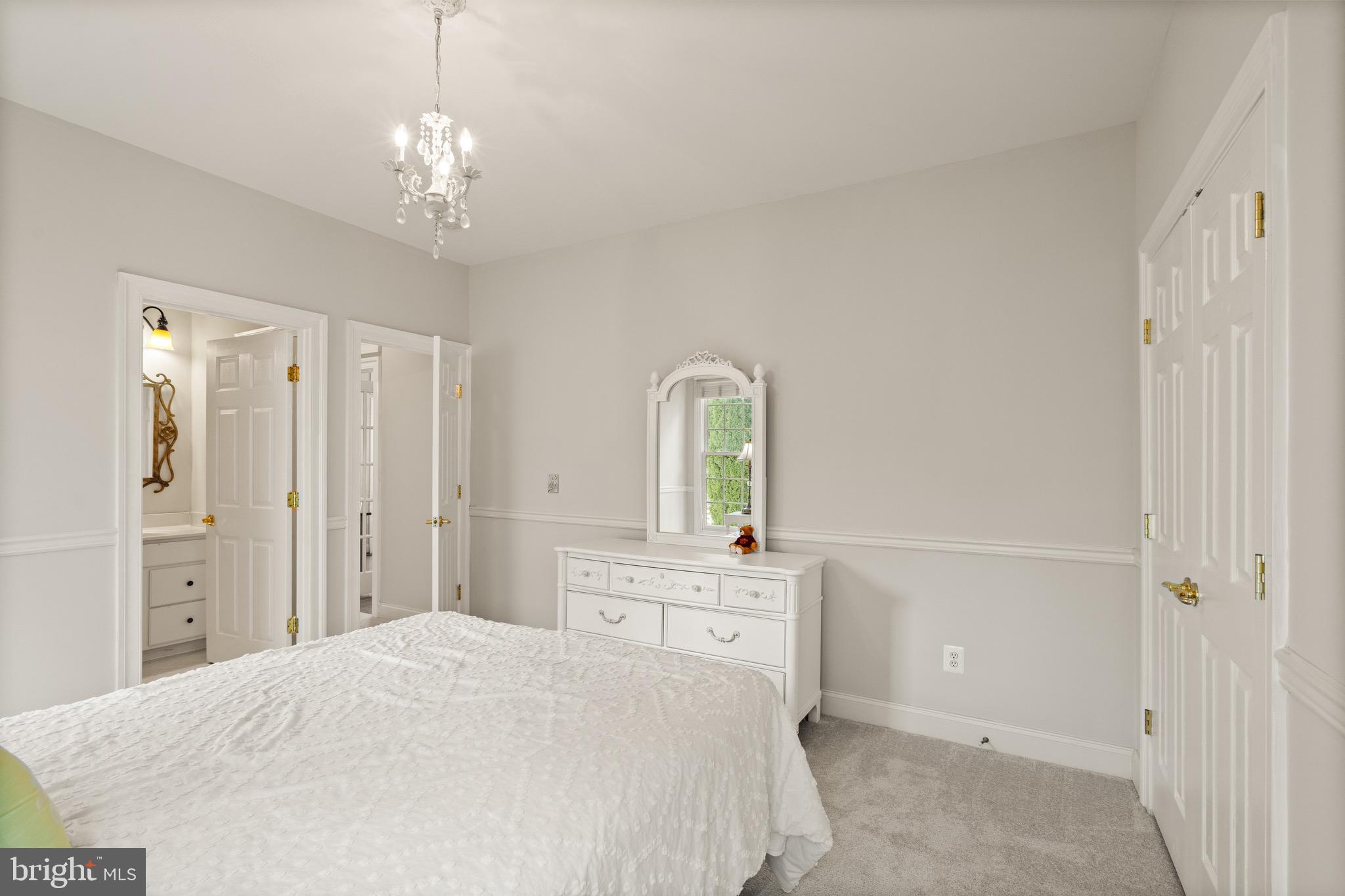 SPRING LAKES - Residential