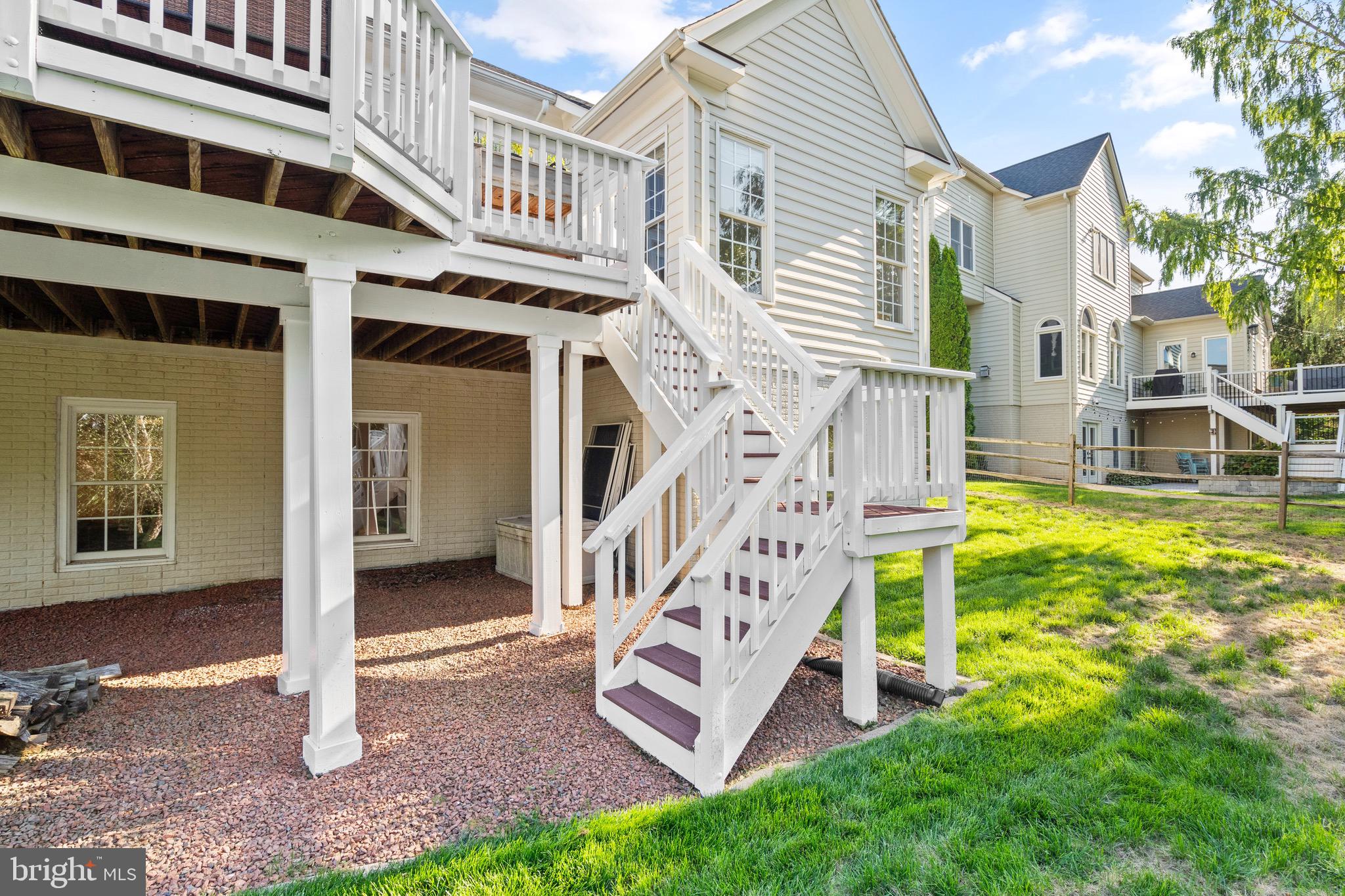 SPRING LAKES - Residential