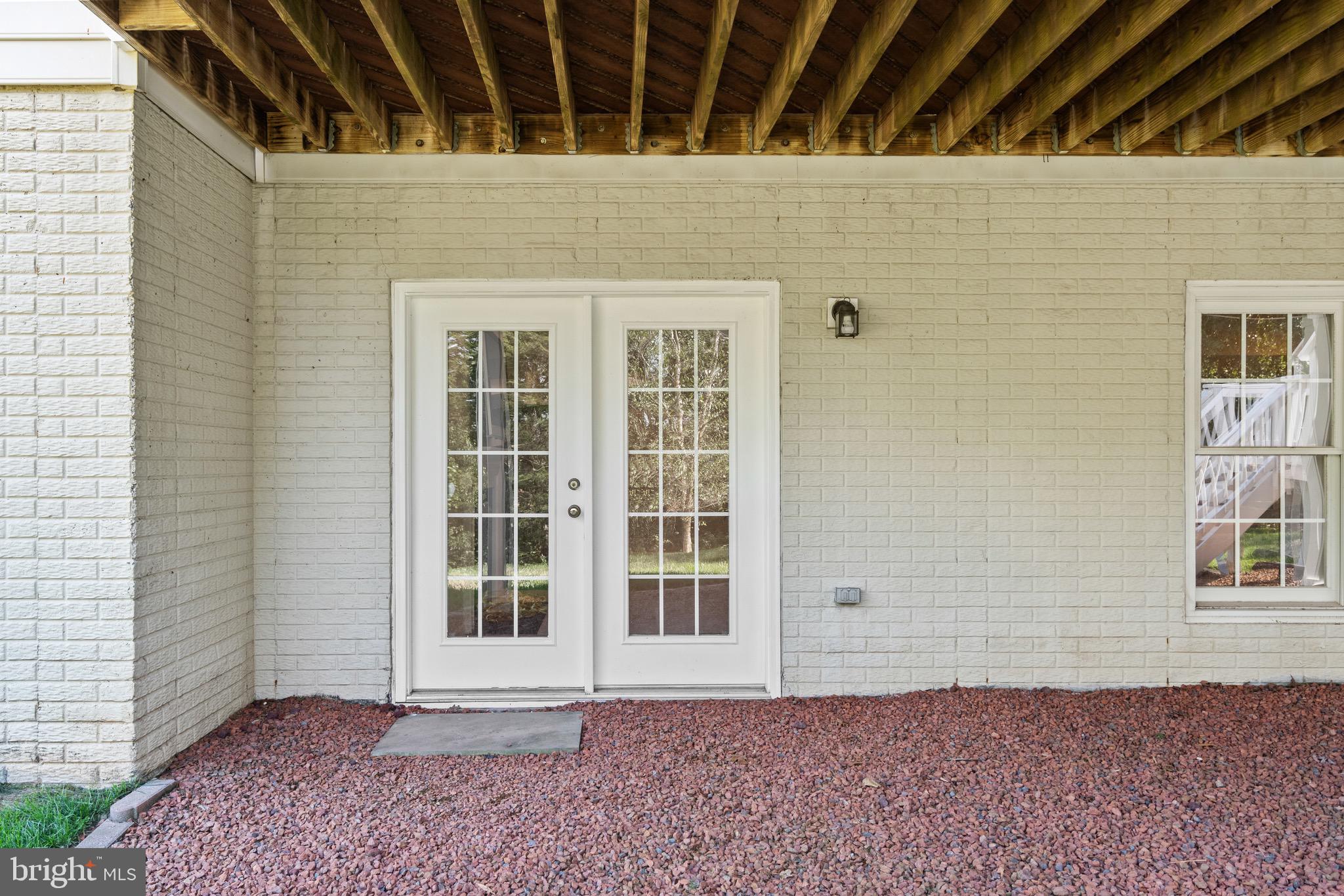 SPRING LAKES - Residential