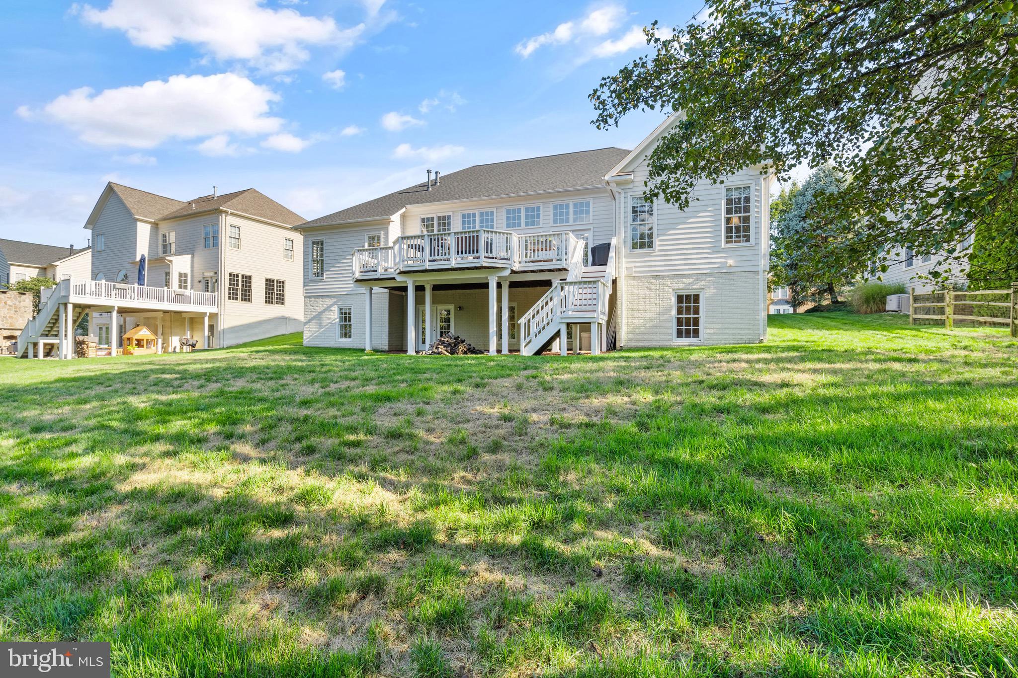 SPRING LAKES - Residential