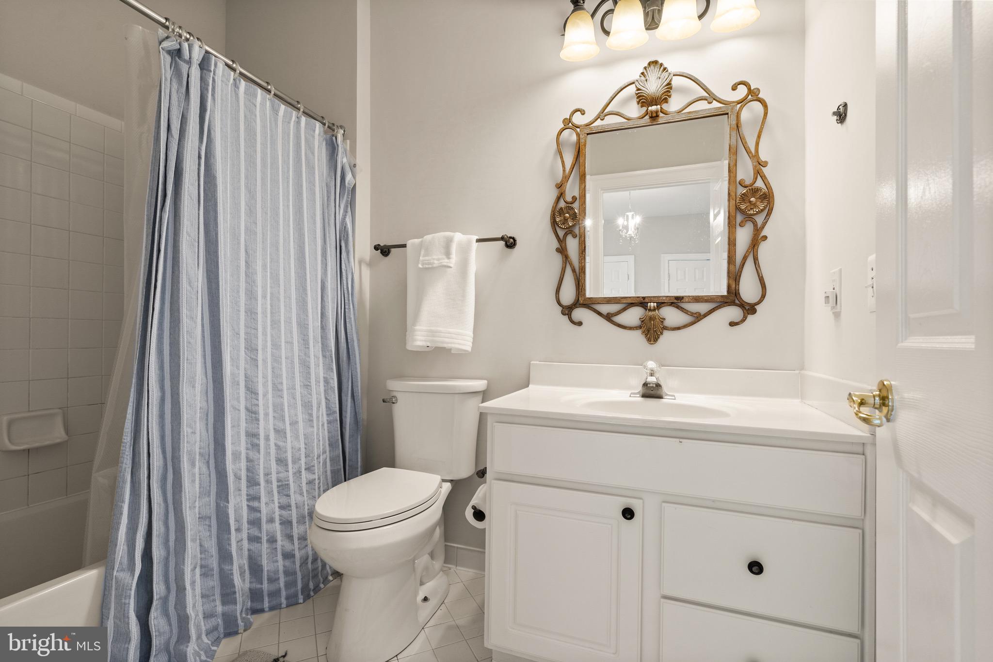 SPRING LAKES - Residential