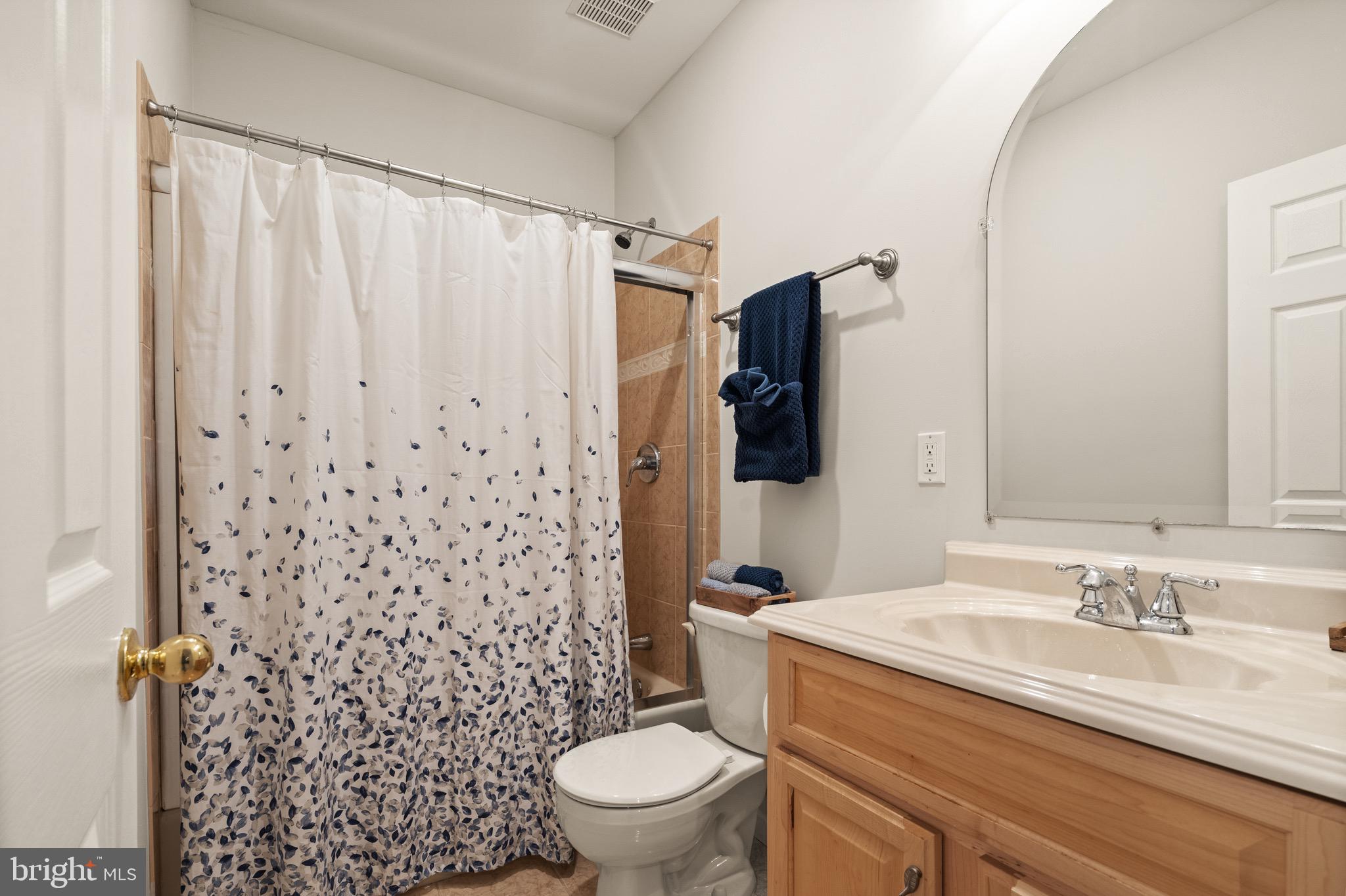 SPRING LAKES - Residential