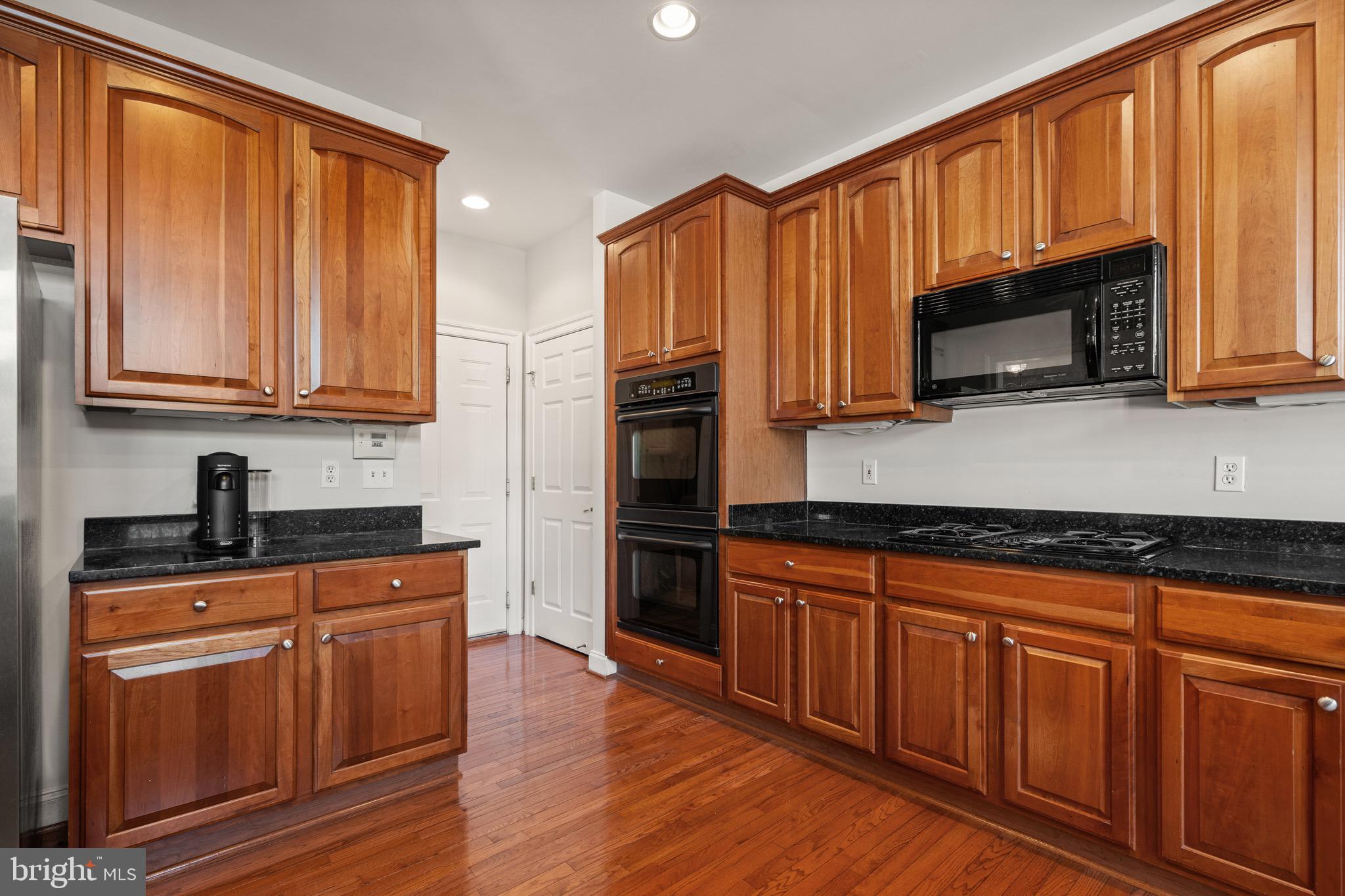 SPRING LAKES - Residential