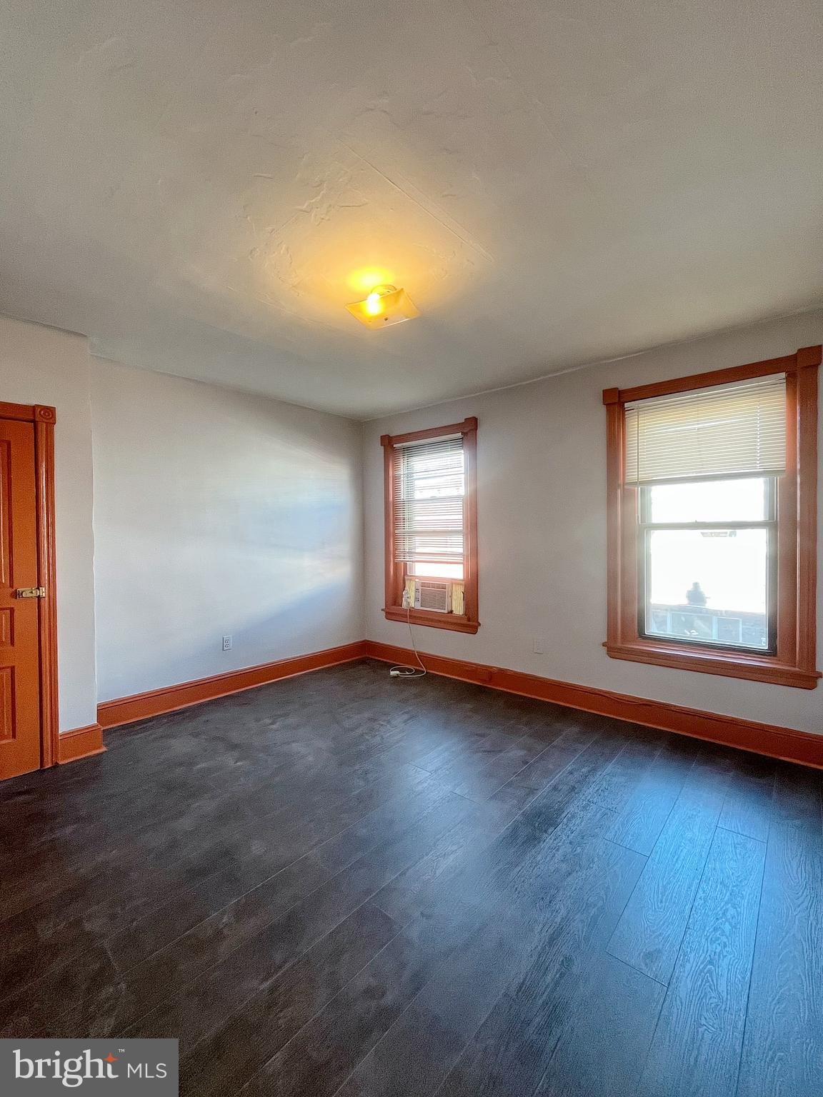 WHITMAN - Residential