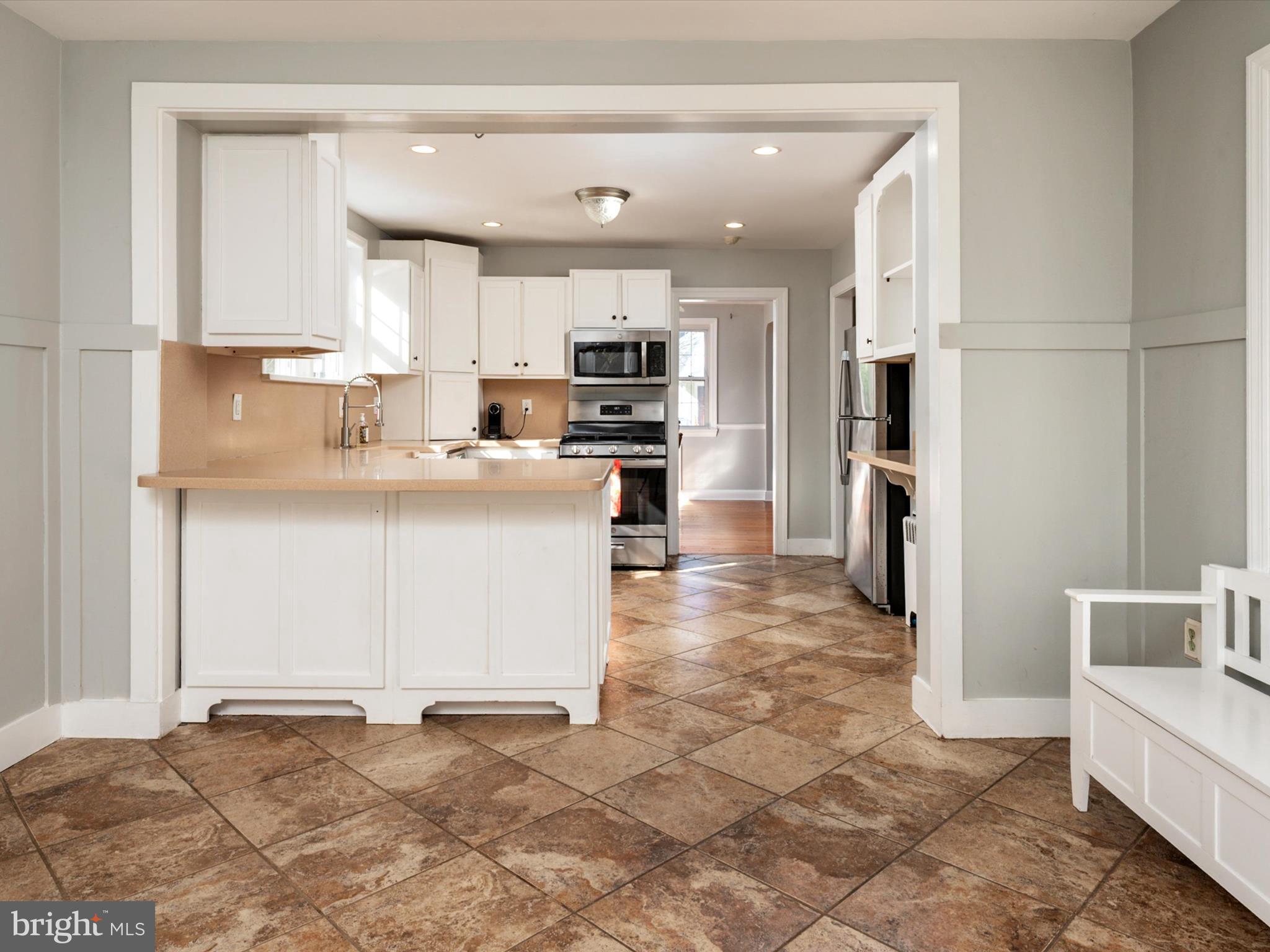 MARLBORO HEIGHTS - Residential