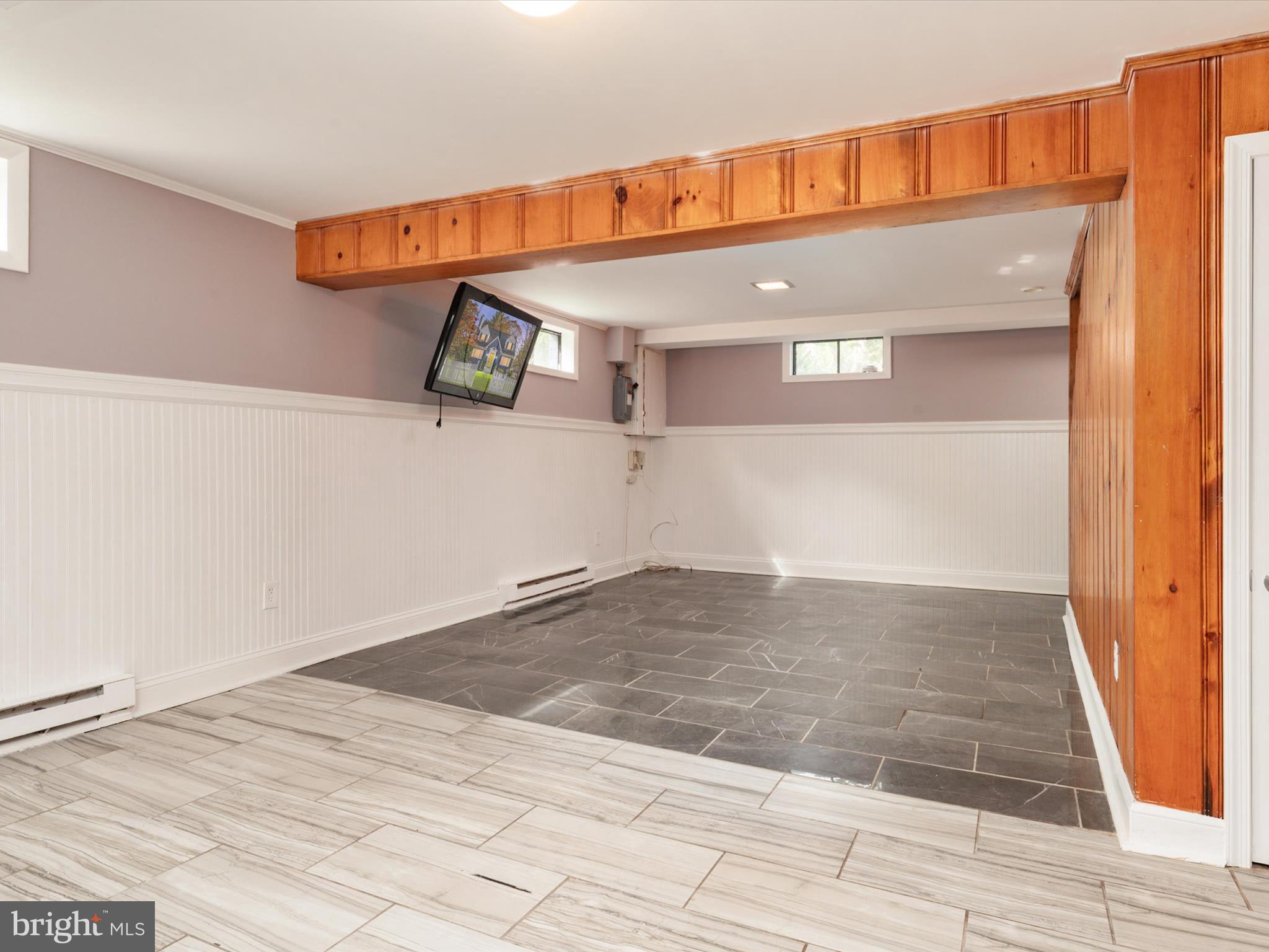 MARLBORO HEIGHTS - Residential