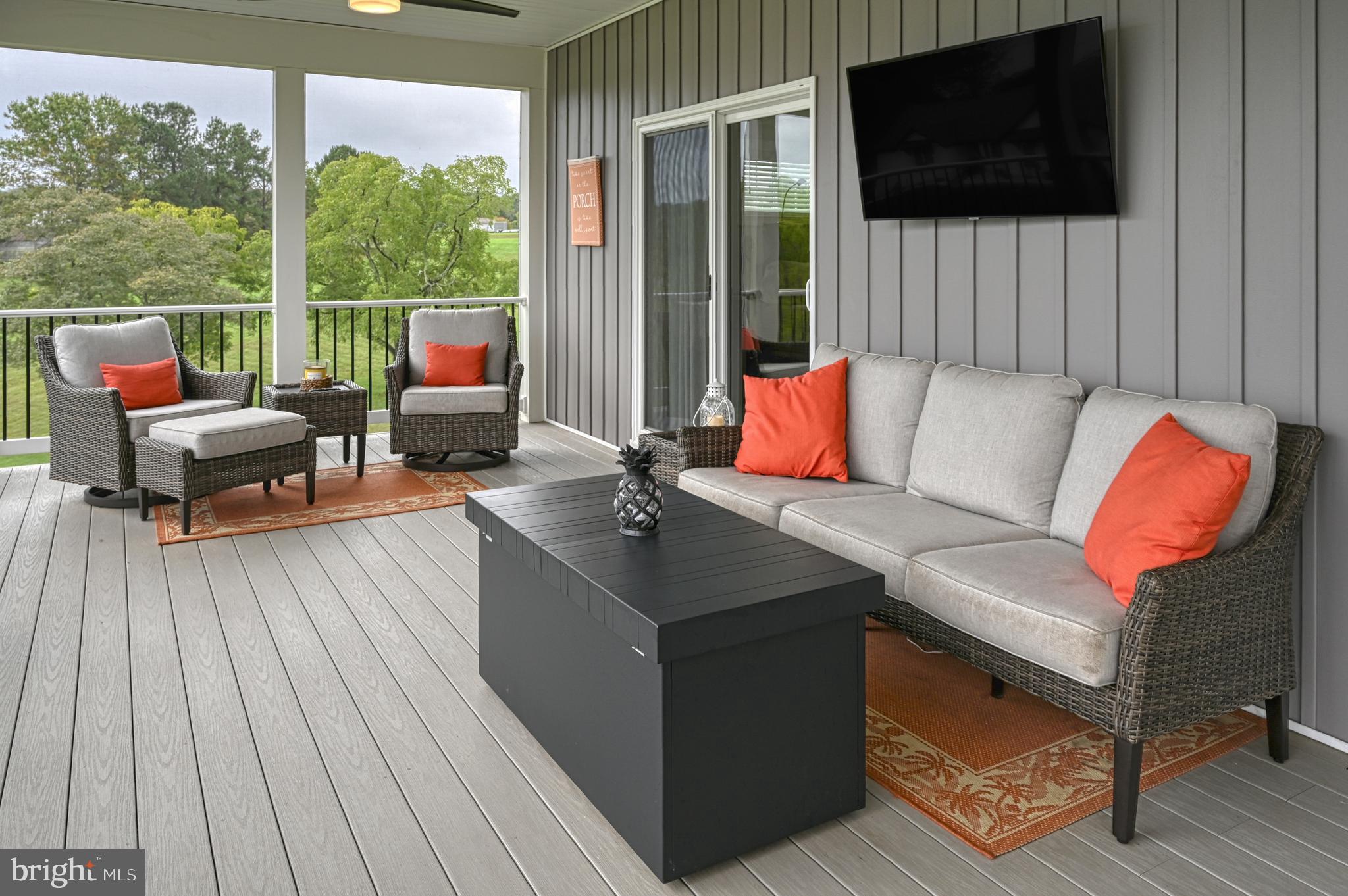 OAK GROVE ESTATES - Residential