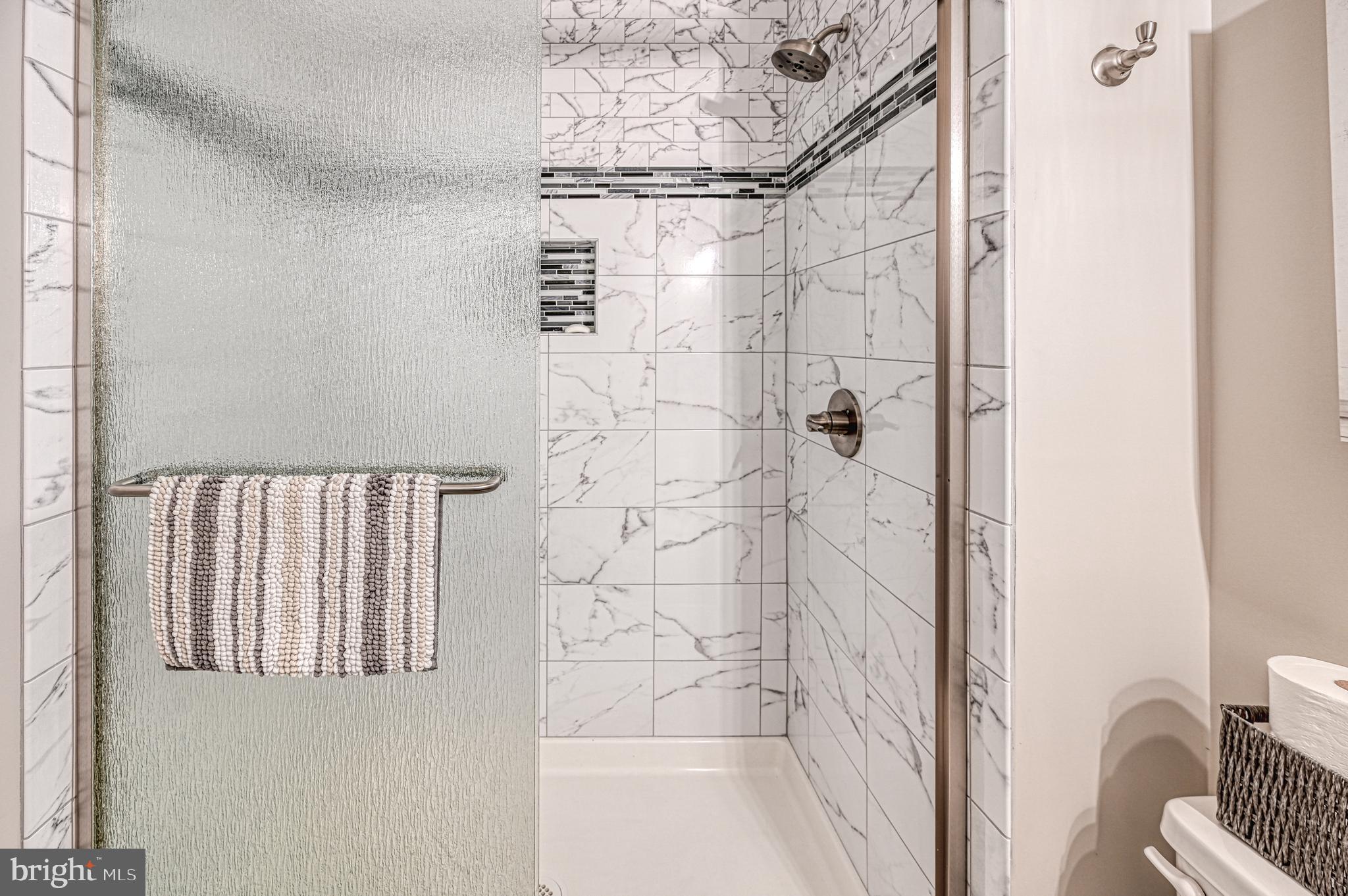 OAK GROVE ESTATES - Residential