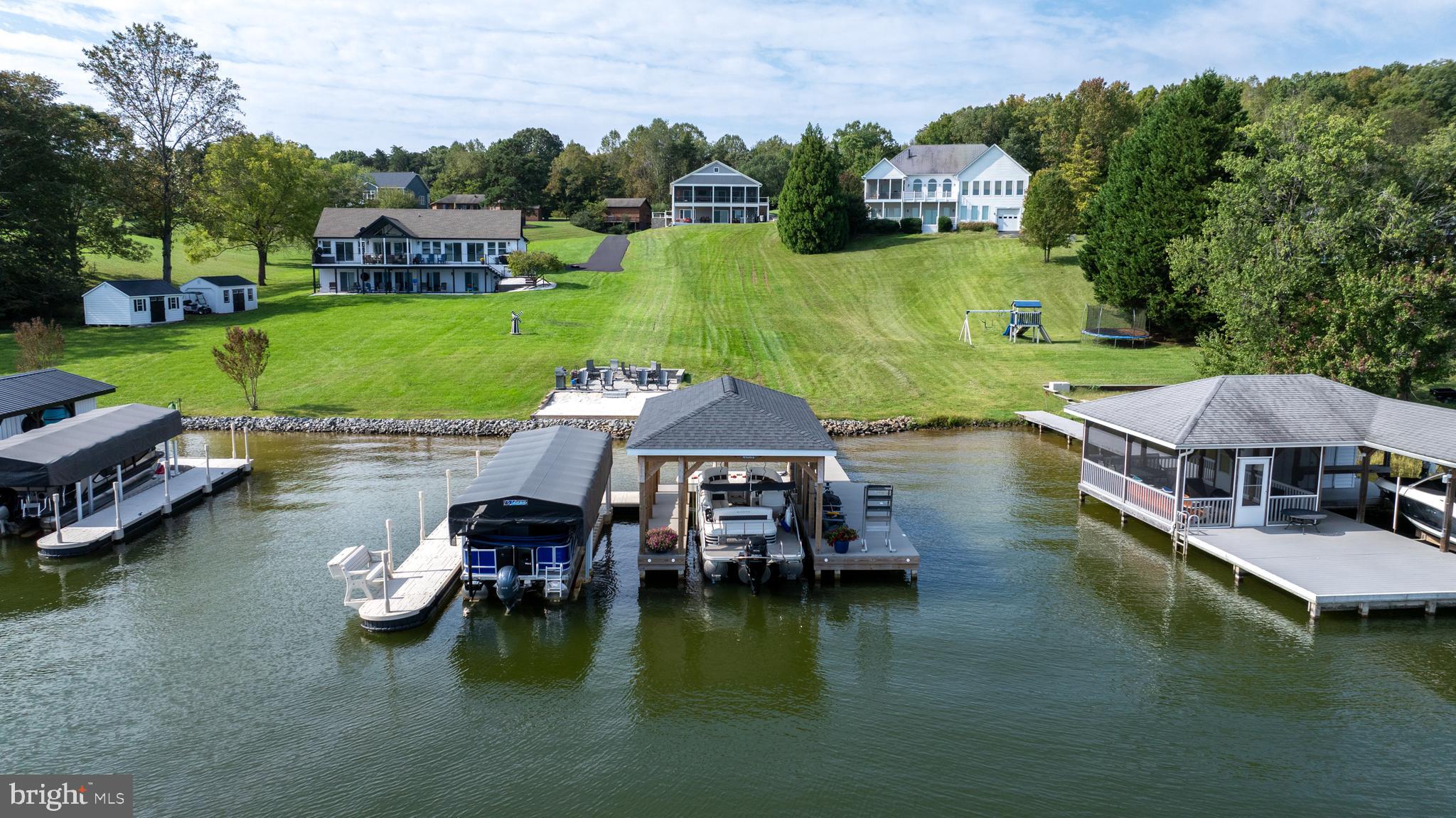 OAK GROVE ESTATES - Residential