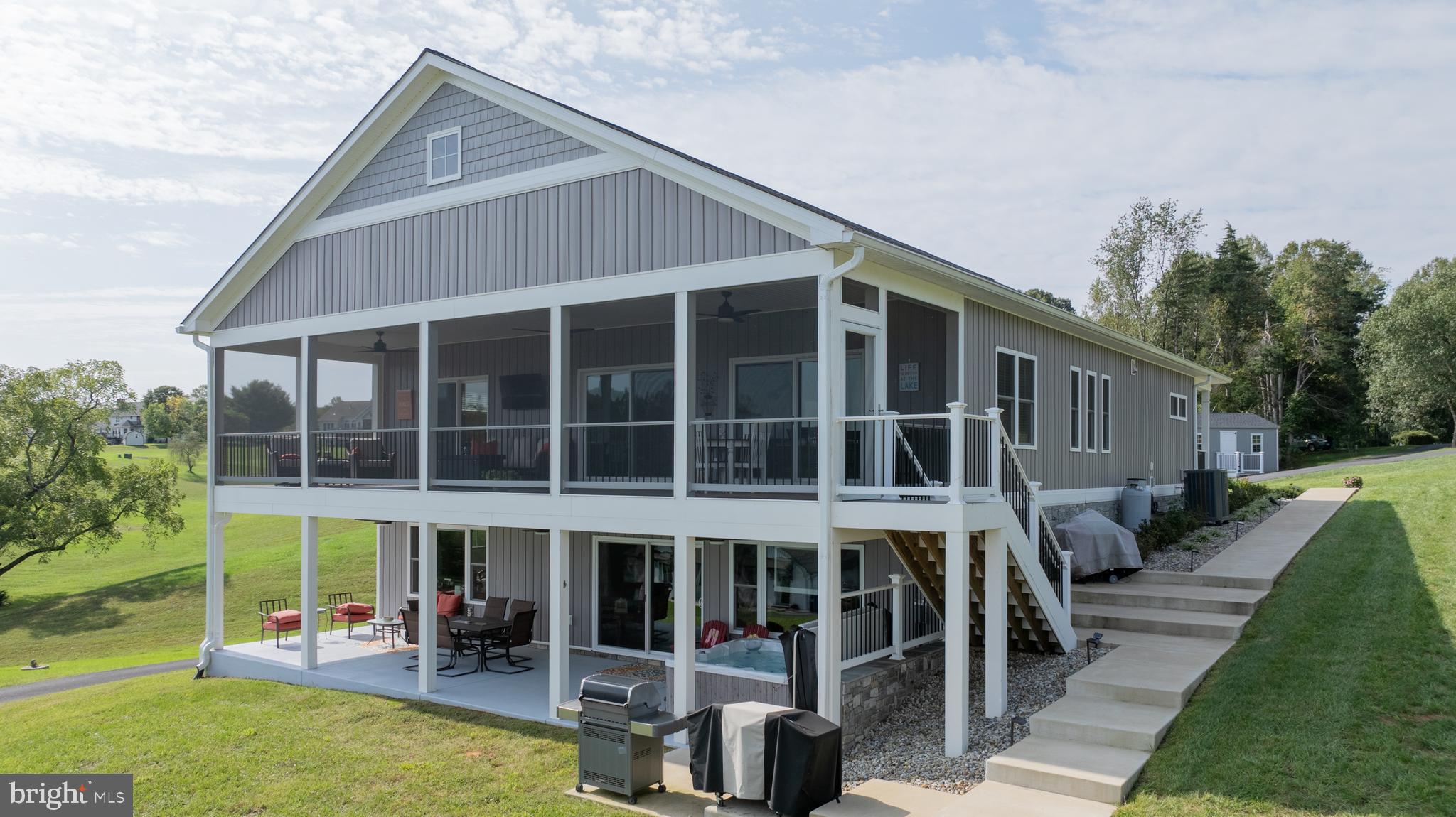 OAK GROVE ESTATES - Residential