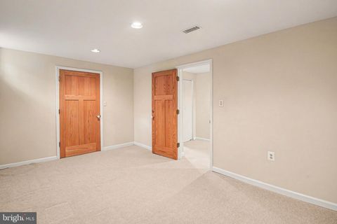Tiny photo for 2536 S Walter Reed Drive #E, ARLINGTON, VA 22206 (MLS # VAAR2072414)
