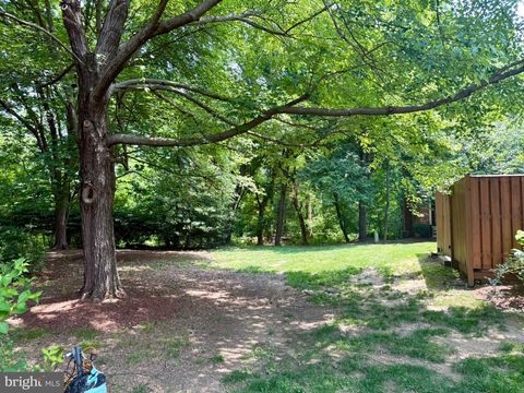 Tiny photo for 2536 S Walter Reed Drive #E, ARLINGTON, VA 22206 (MLS # VAAR2072414)