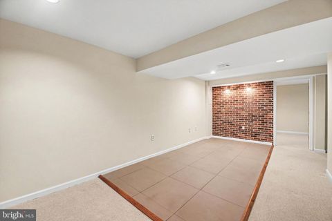 Tiny photo for 2536 S Walter Reed Drive #E, ARLINGTON, VA 22206 (MLS # VAAR2072414)